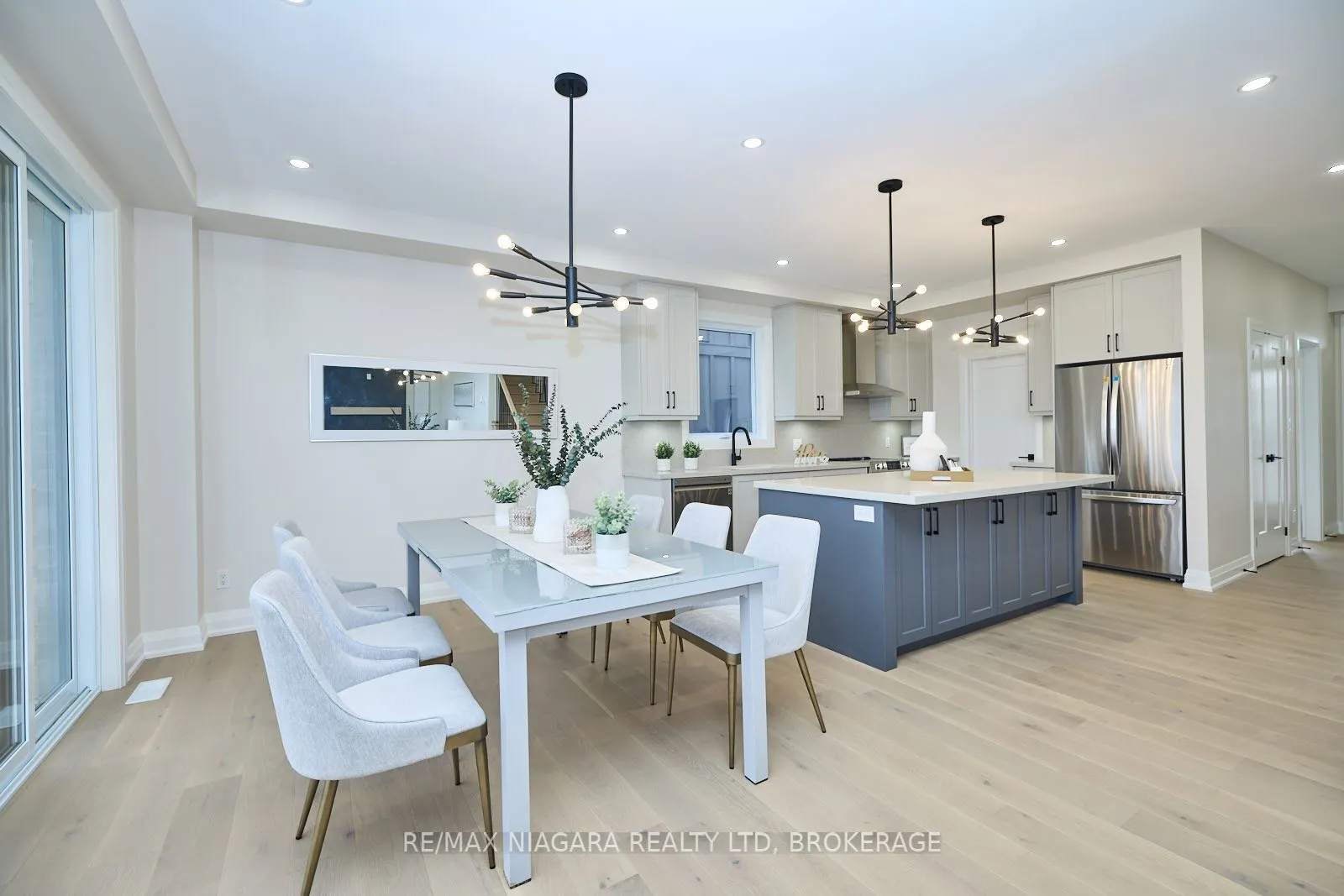 4229 Manson Lane