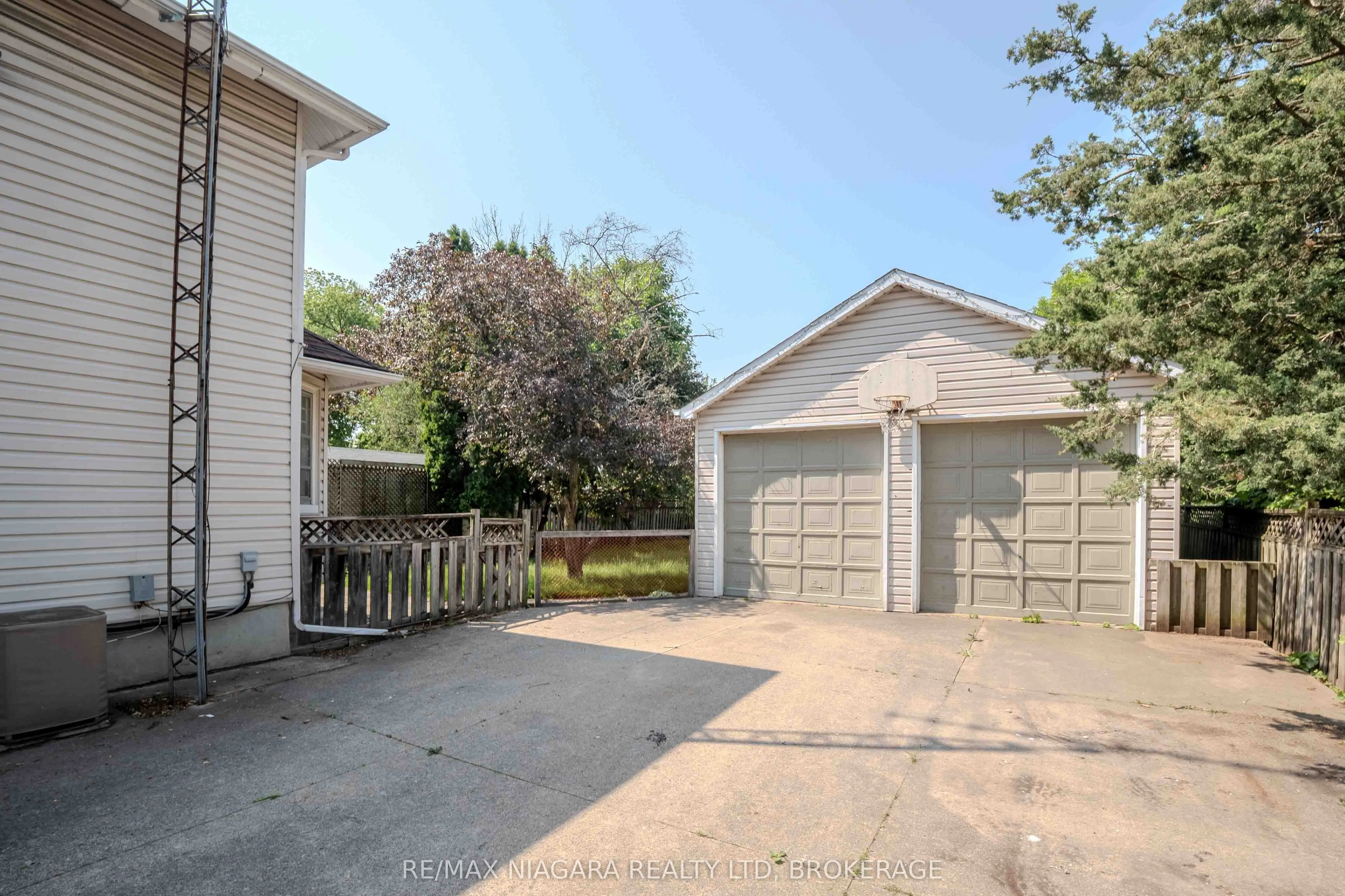 249 Russell Avenue