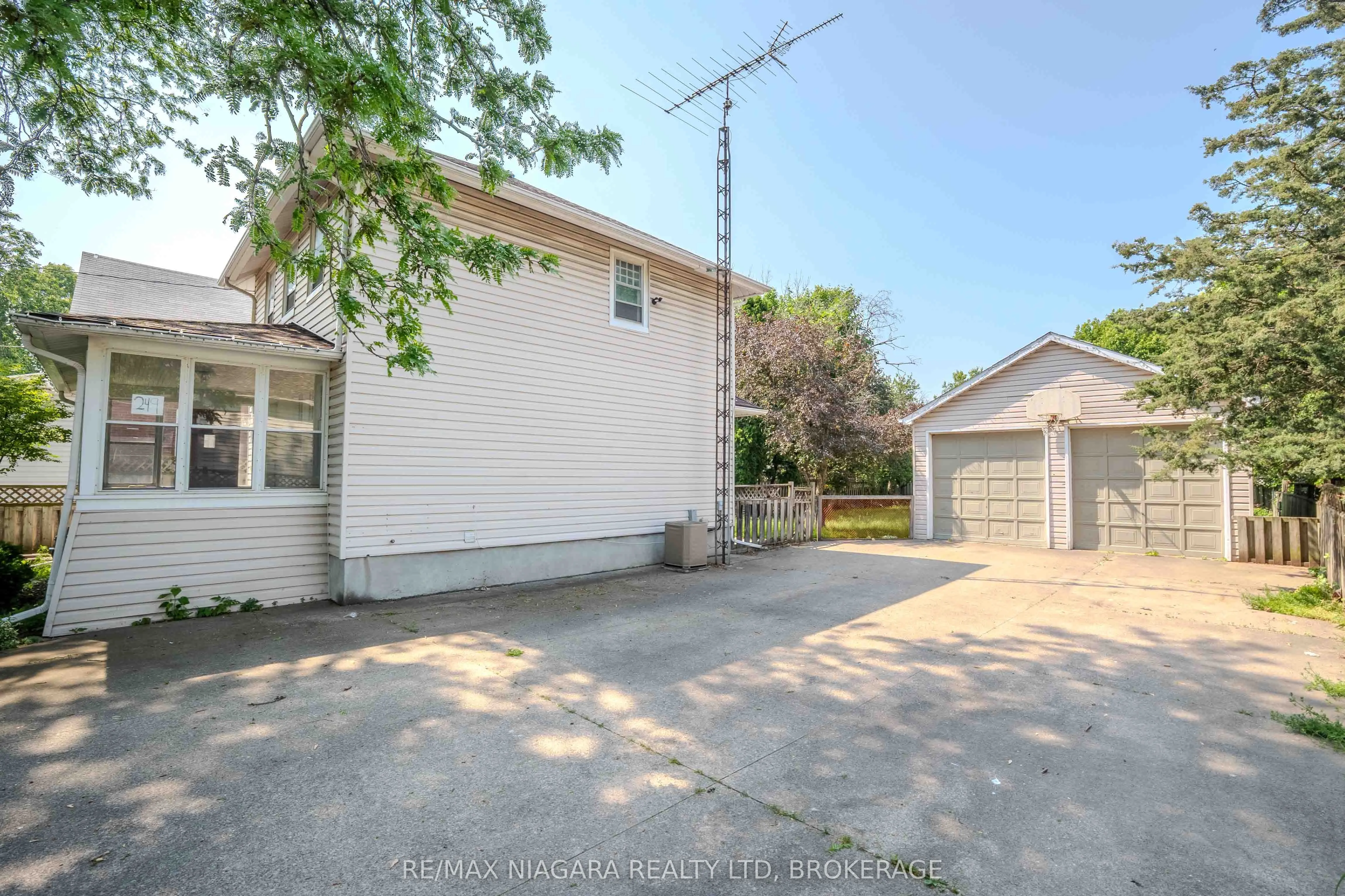 249 Russell Avenue