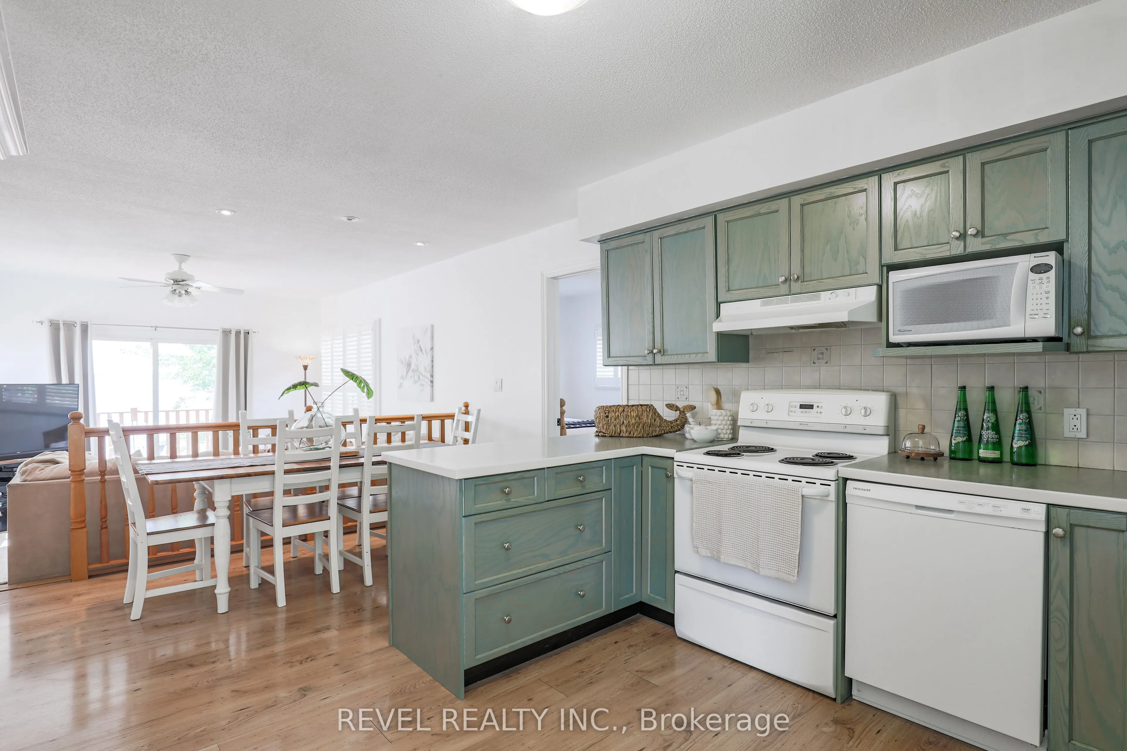 27 Island View Road