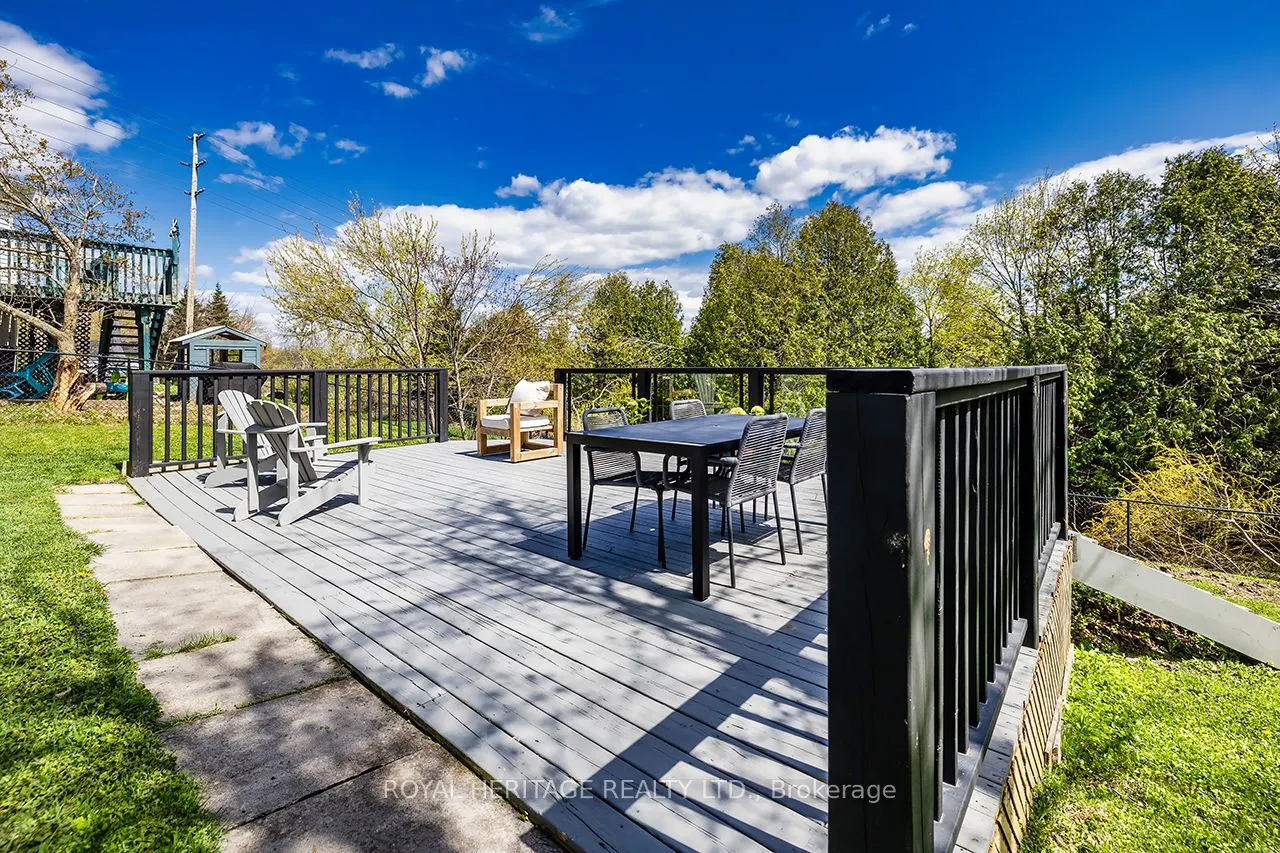 54 Champlain Boulevard