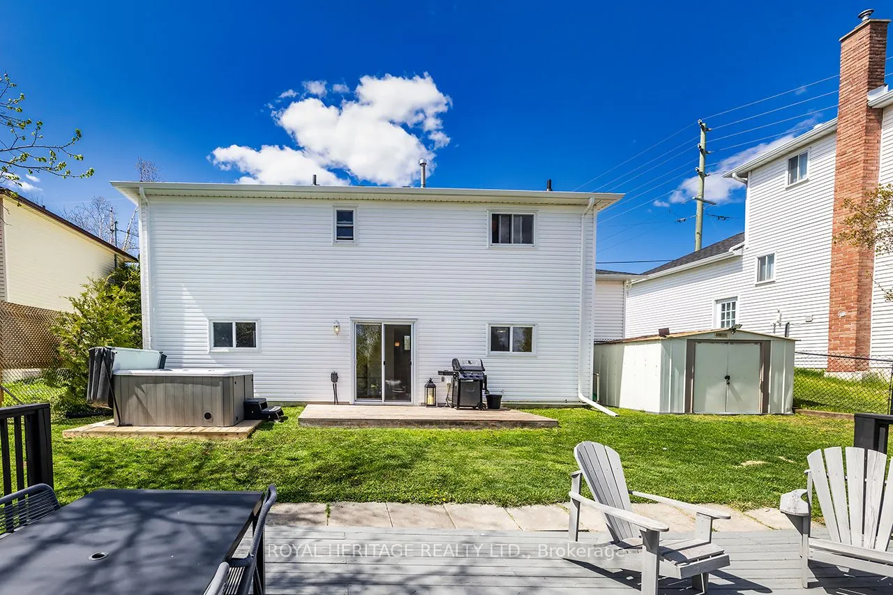 54 Champlain Boulevard