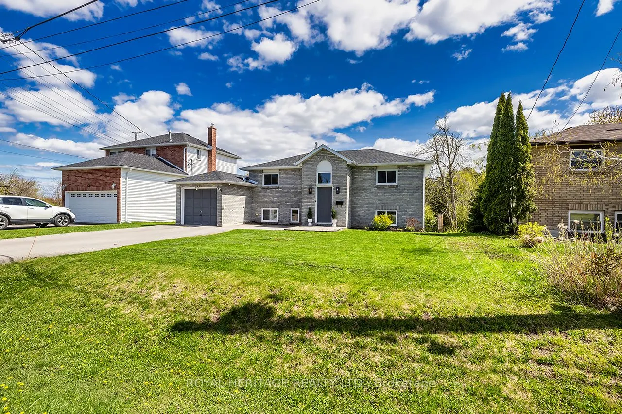 54 Champlain Boulevard