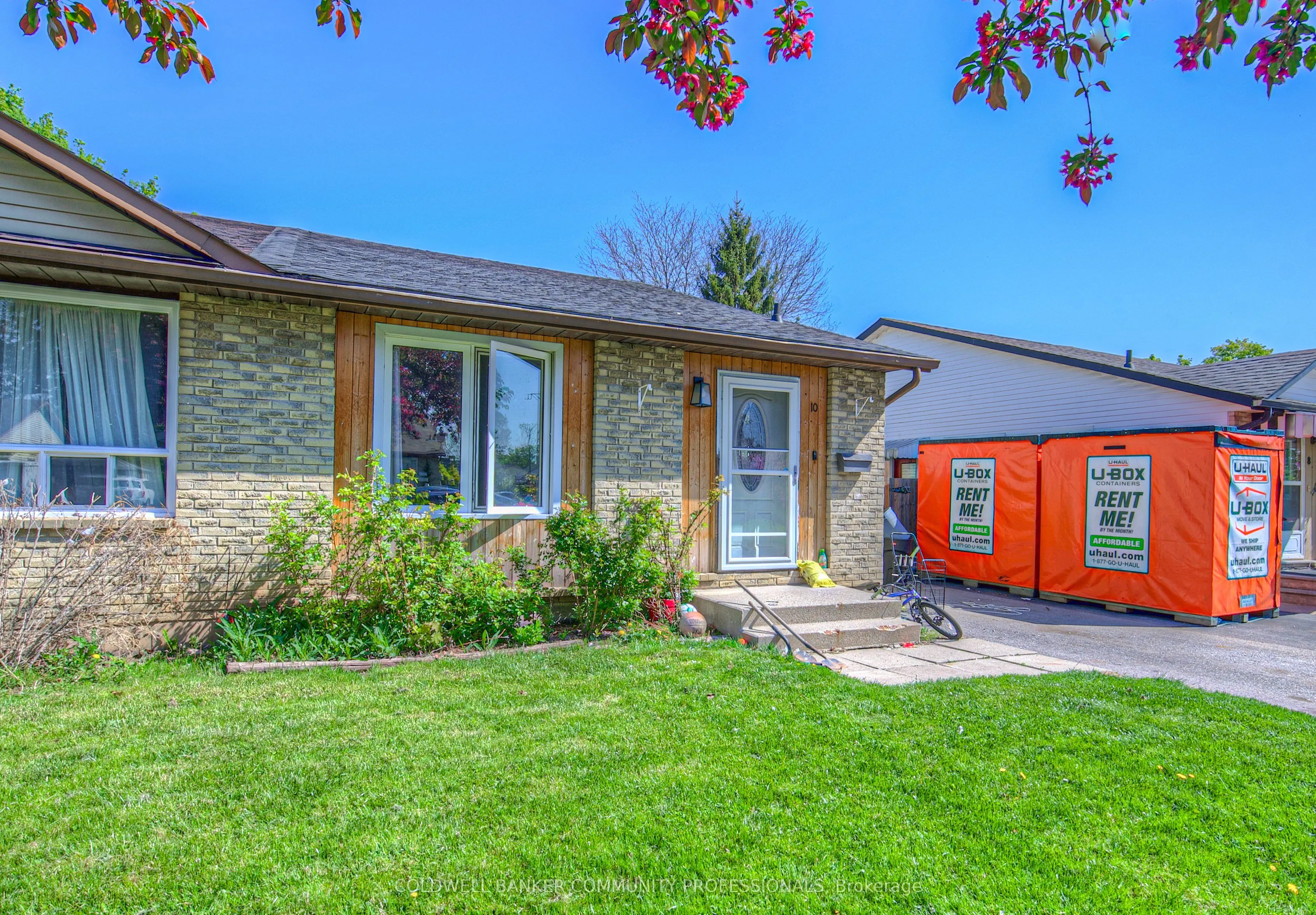 10 Palomino Drive