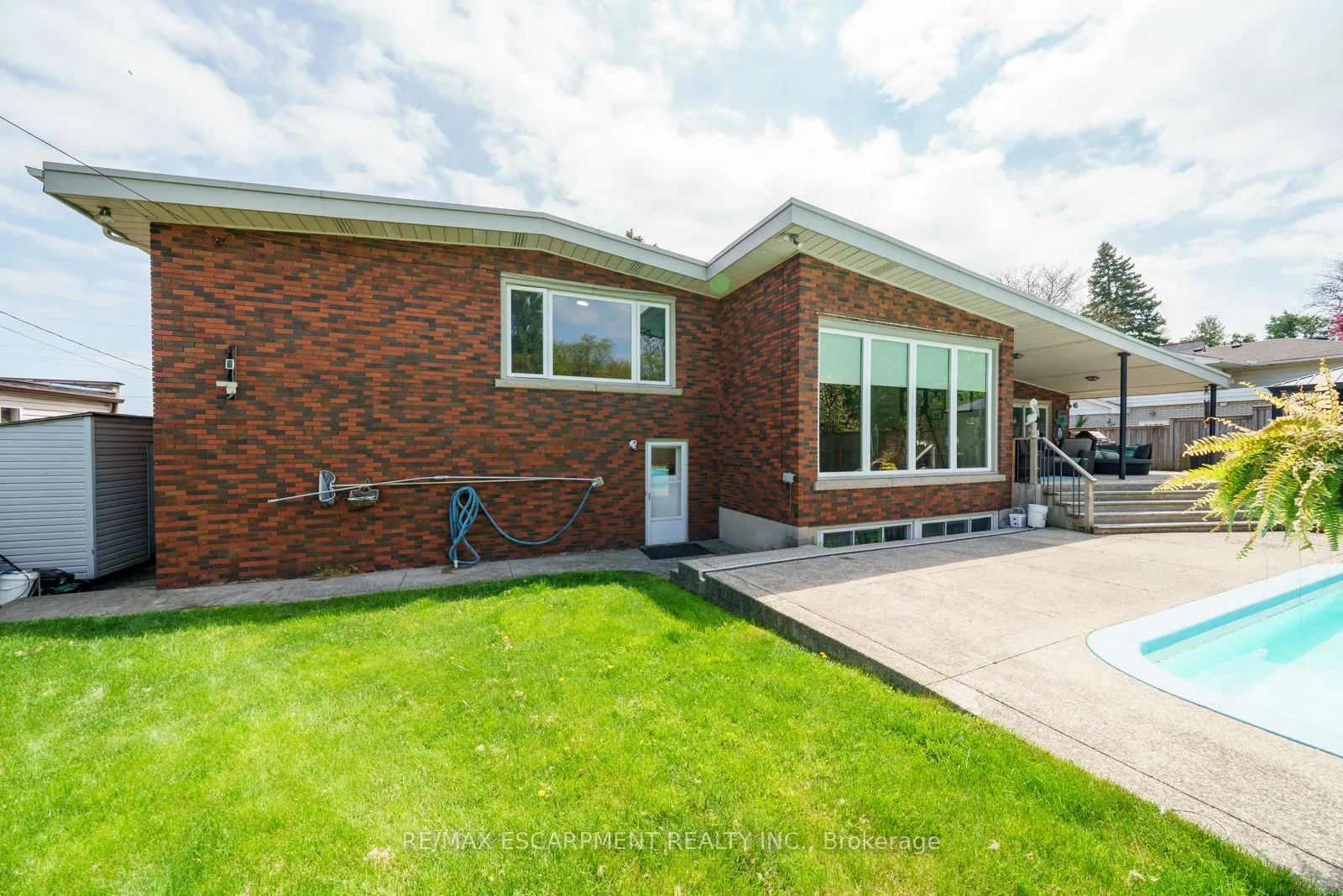 418 Mountain Brow Boulevard