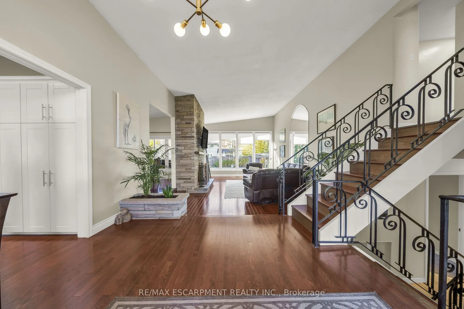 418 Mountain Brow Boulevard