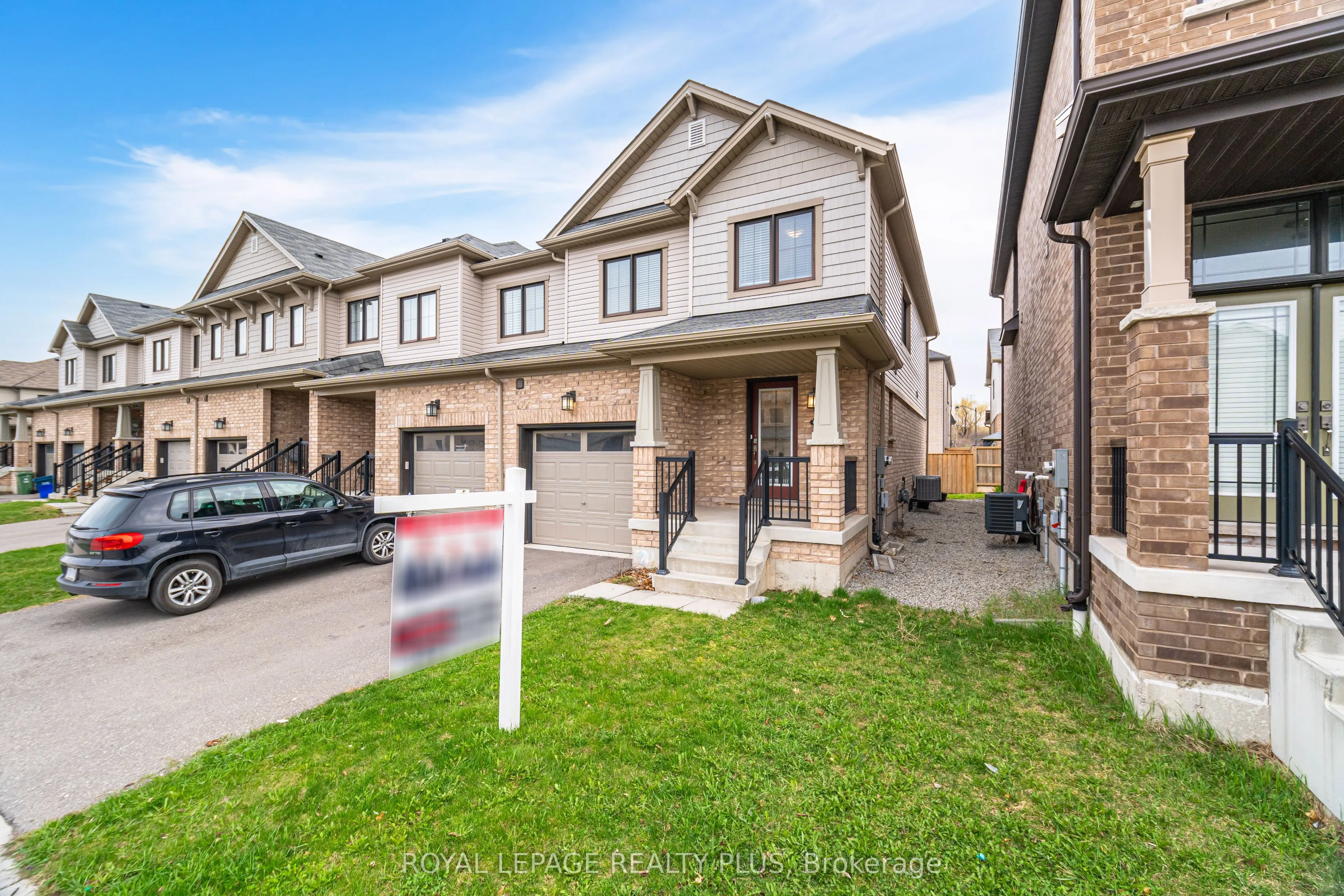 12 Pagebrook Crescent