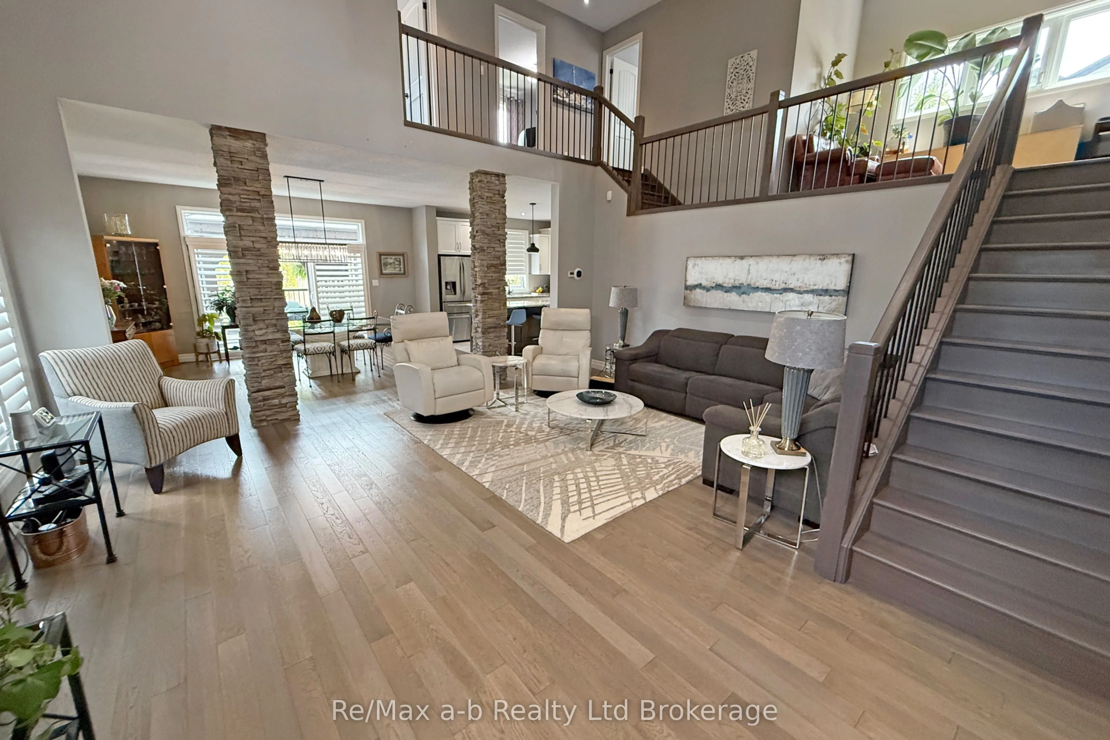 1236 Alberni Road