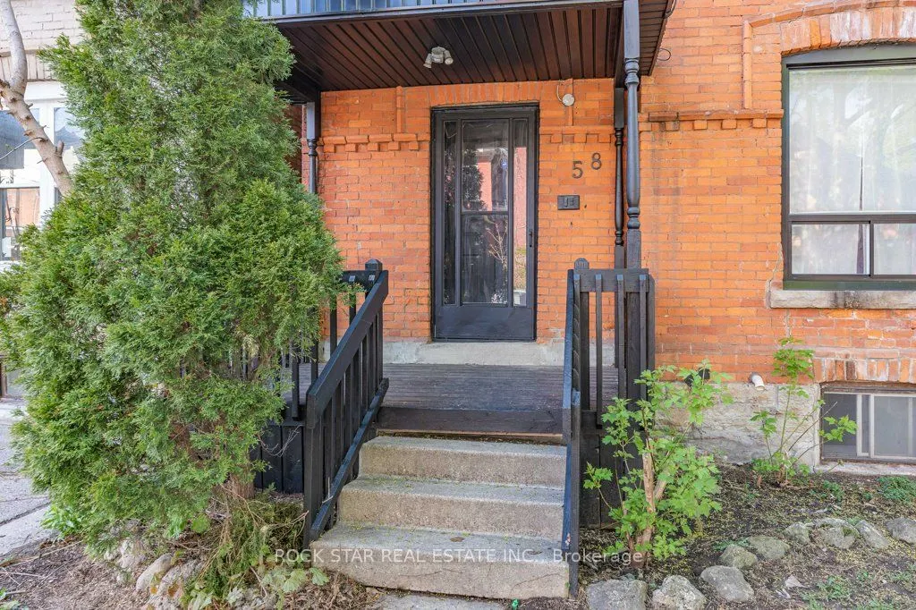 58 Erie Avenue