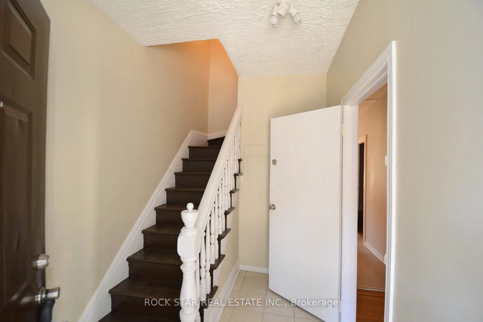 58 Erie Avenue
