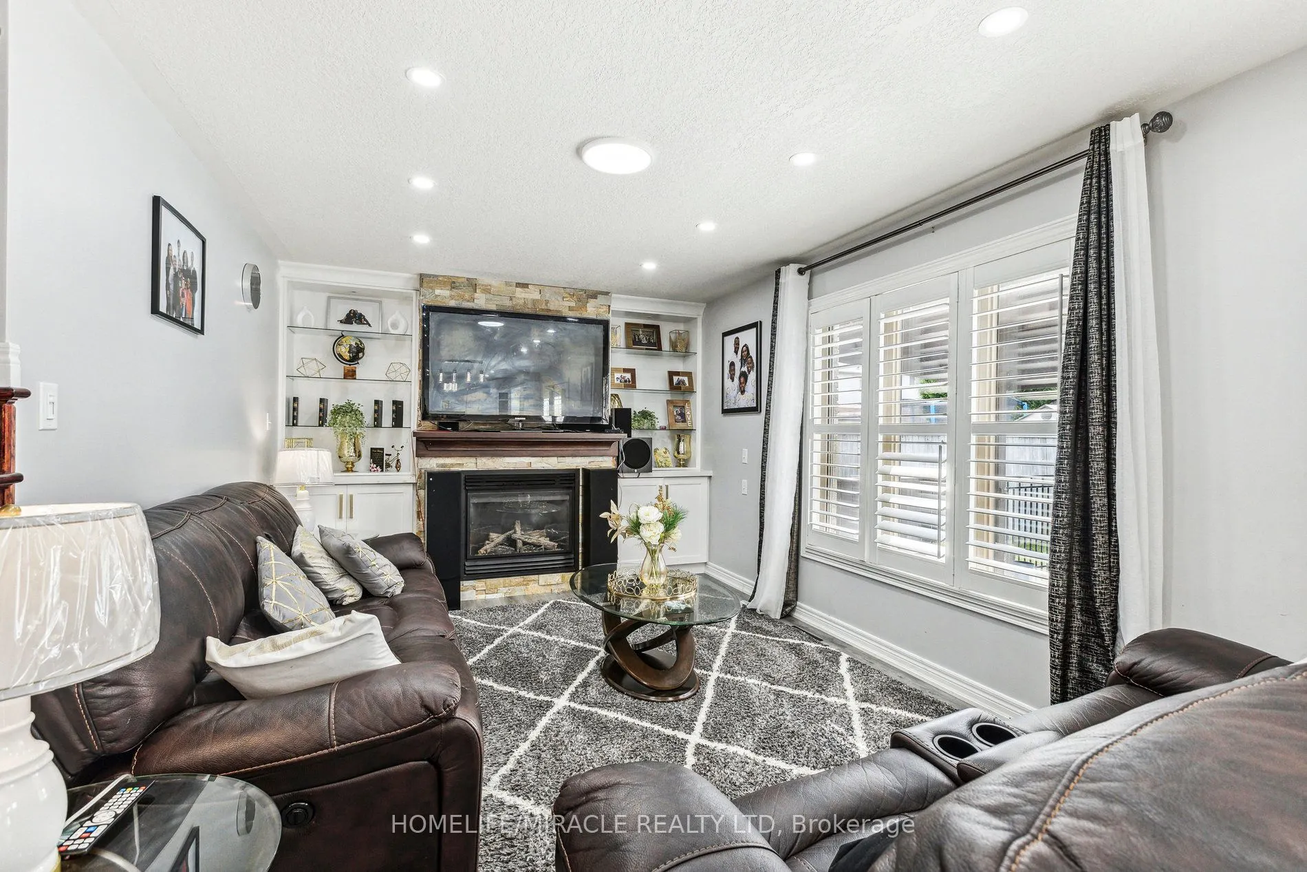170 Southbrook Drive W