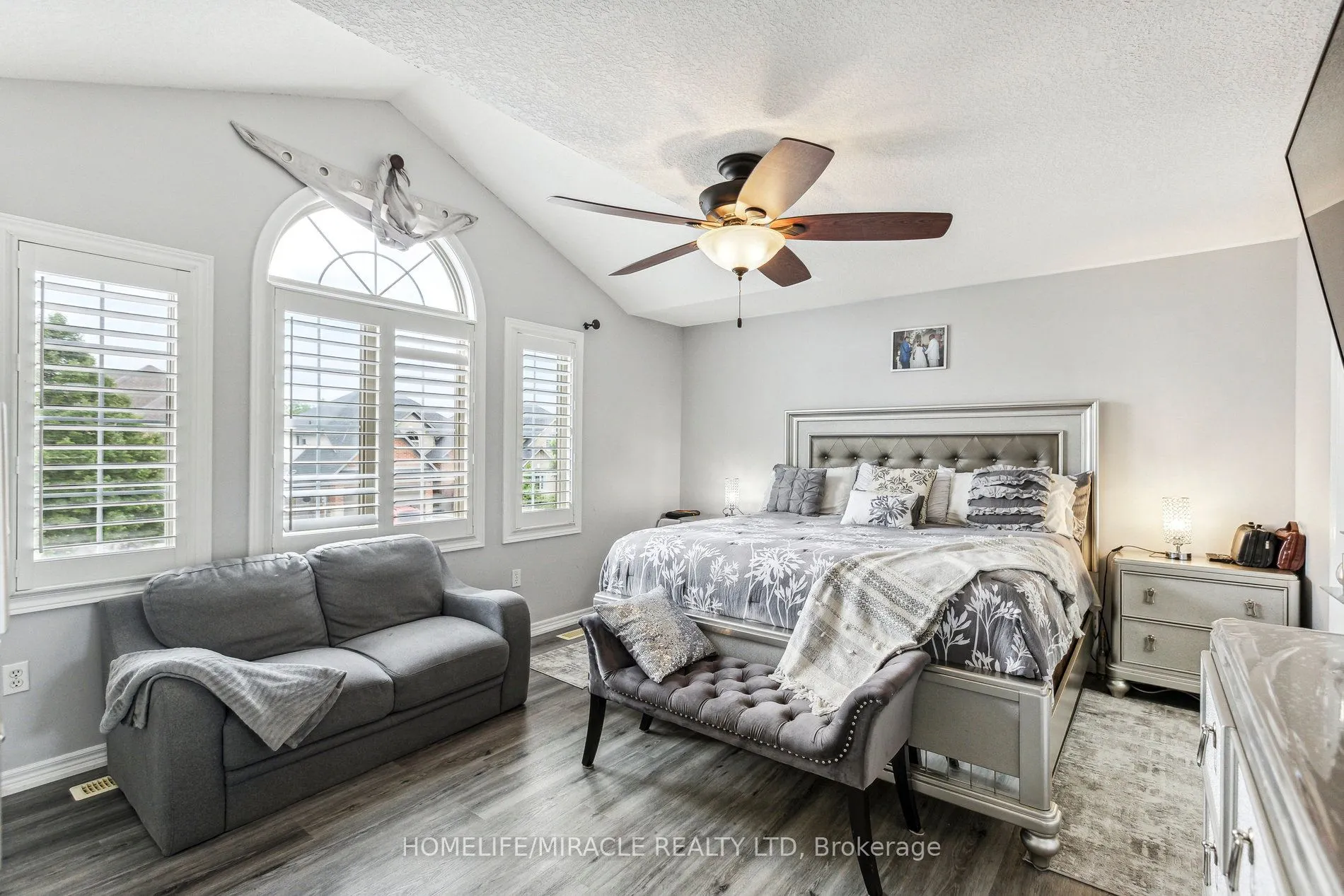 170 Southbrook Drive W