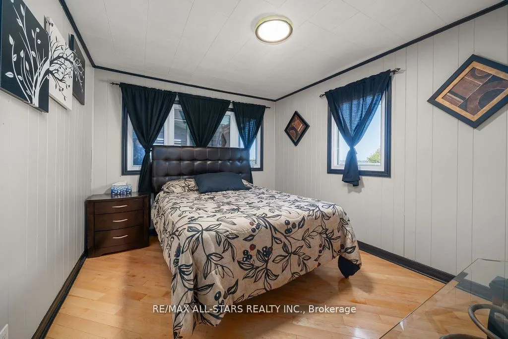 283 Snug Harbour Road