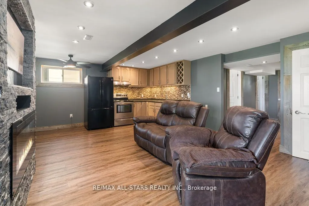 283 Snug Harbour Road