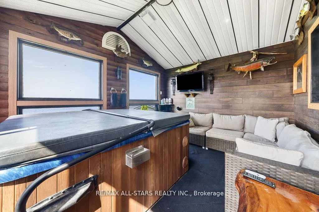 283 Snug Harbour Road