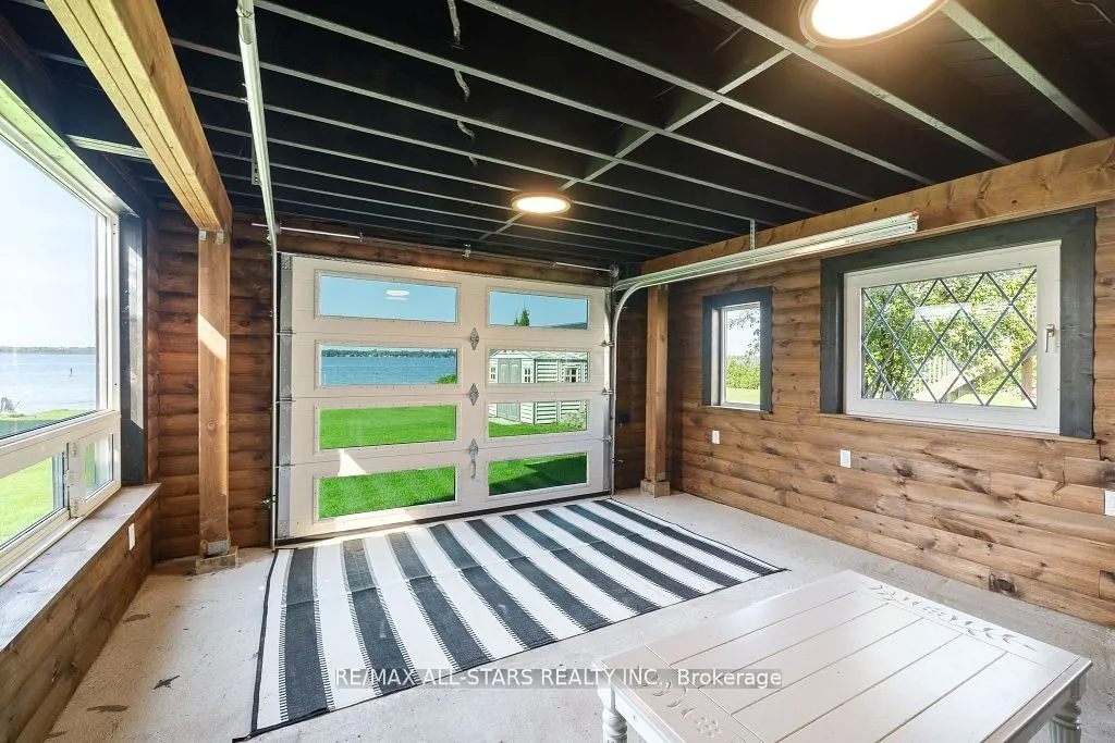 283 Snug Harbour Road