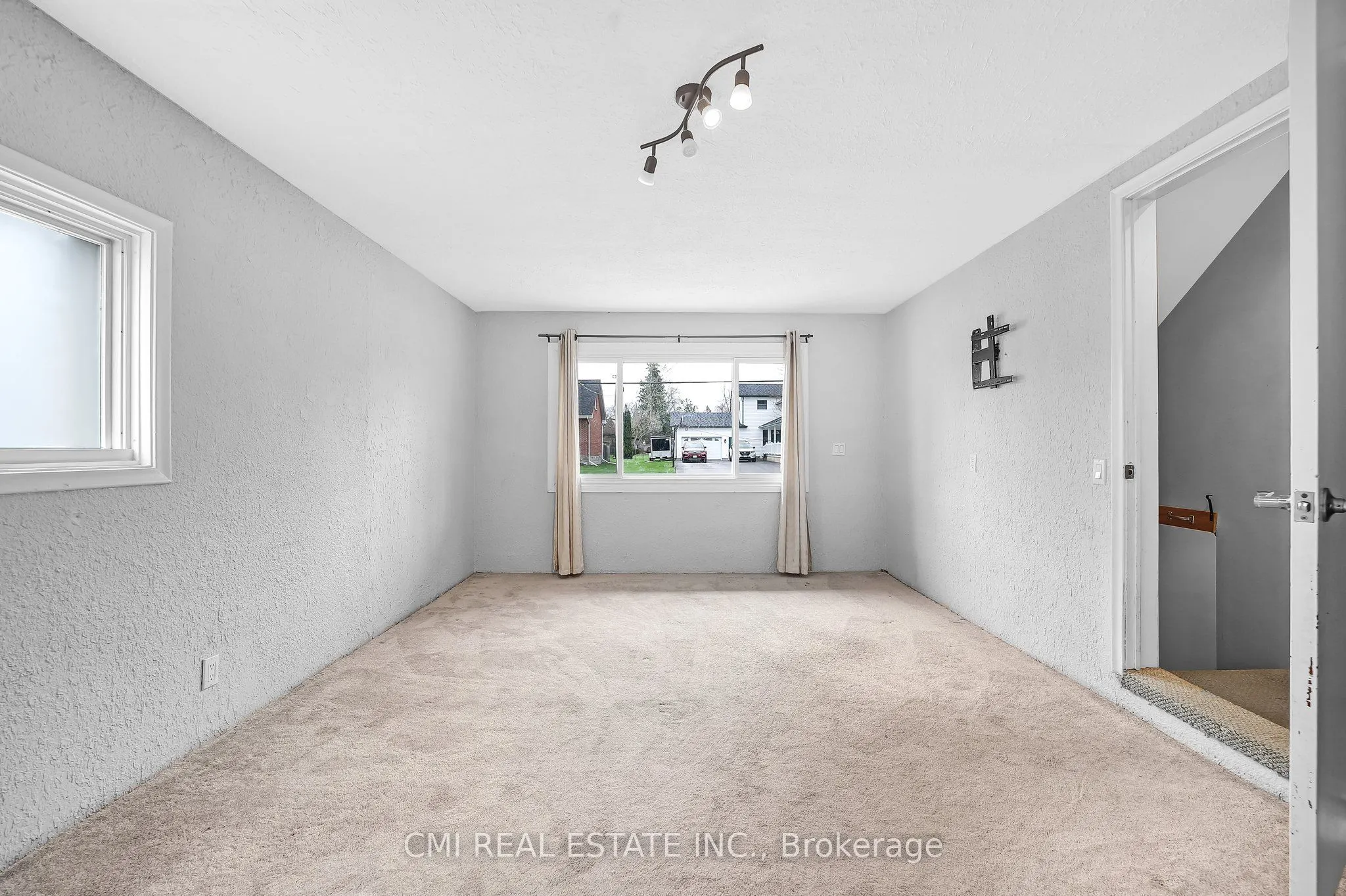 96 Elgin Street