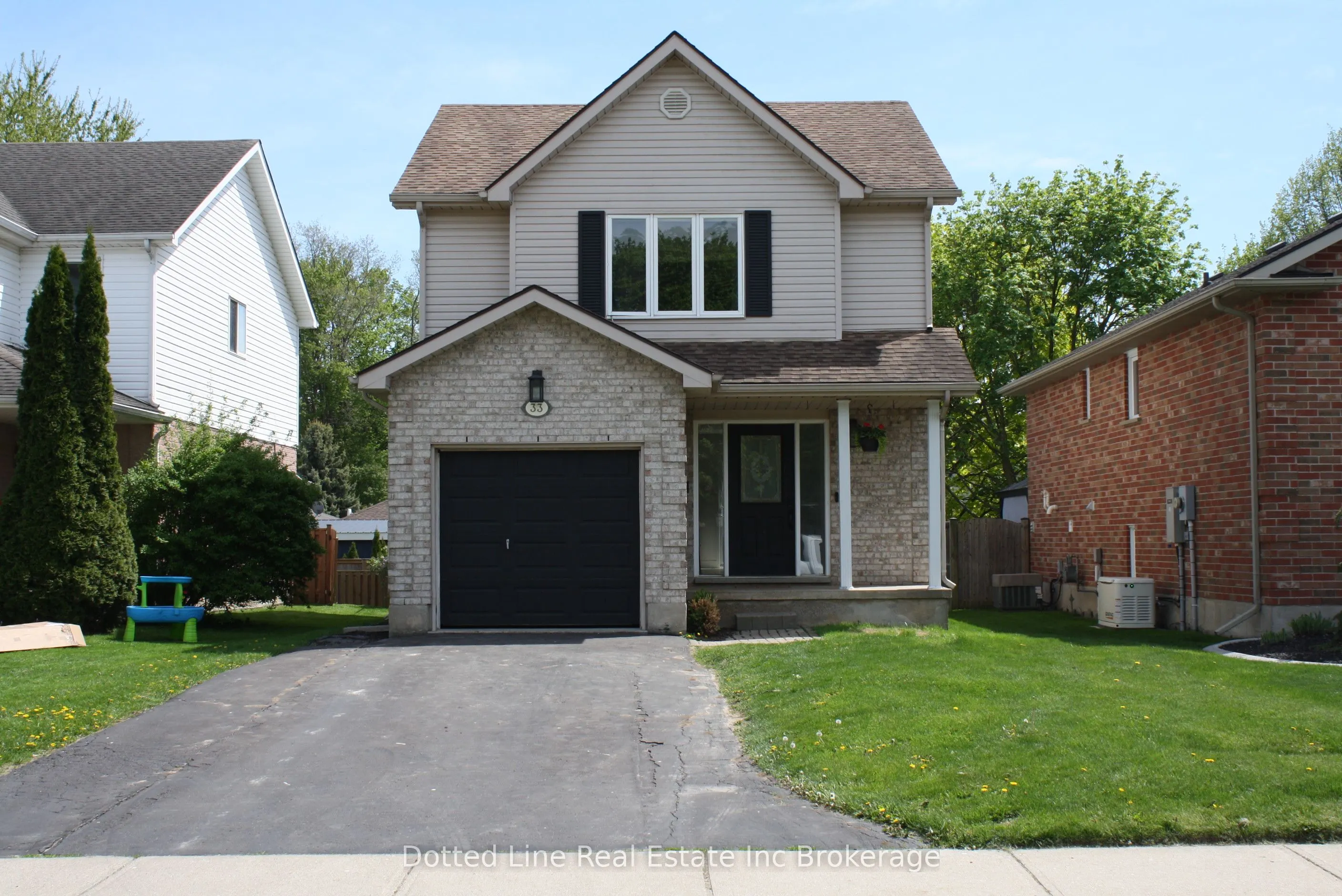33 Trillium Drive
