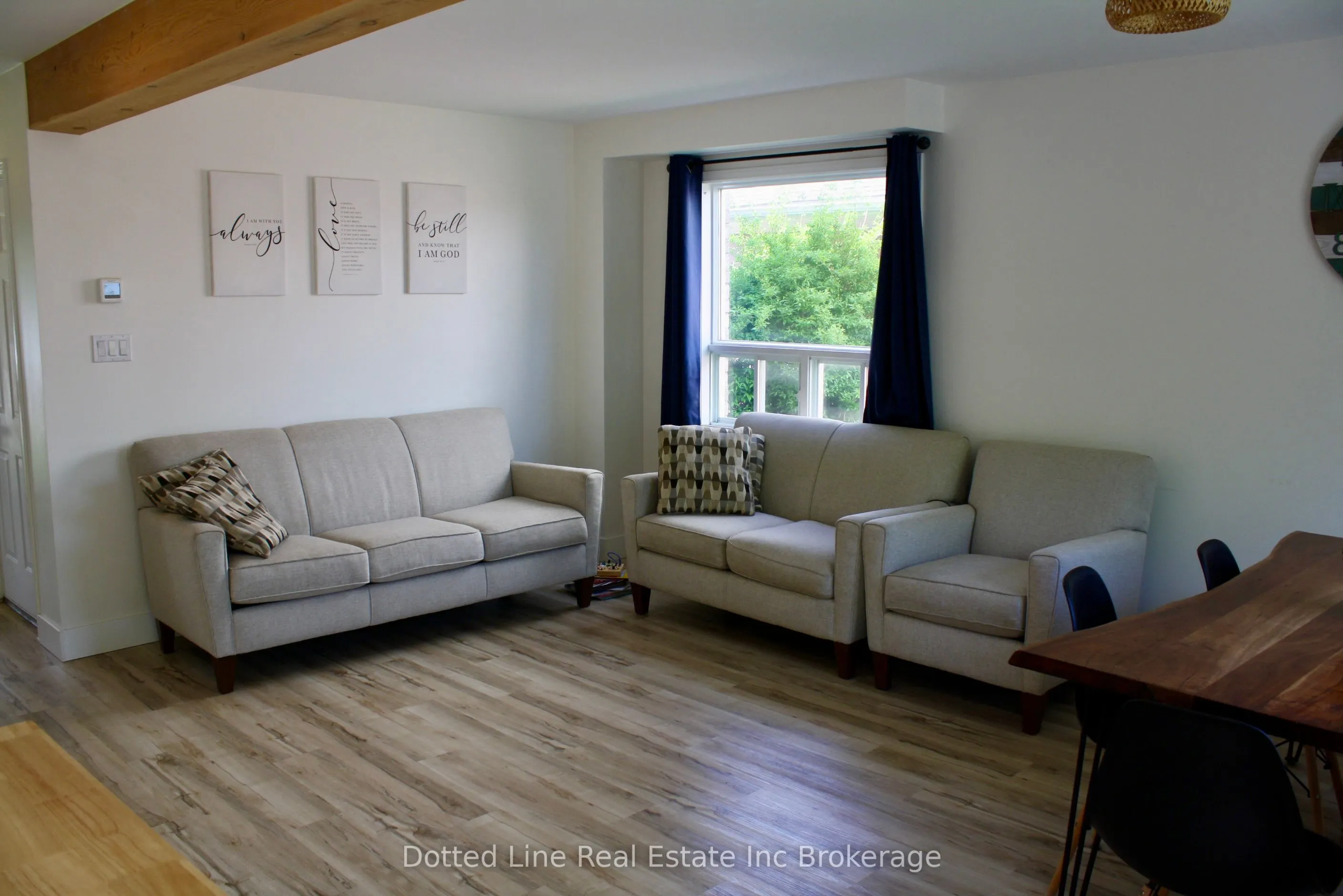 33 Trillium Drive