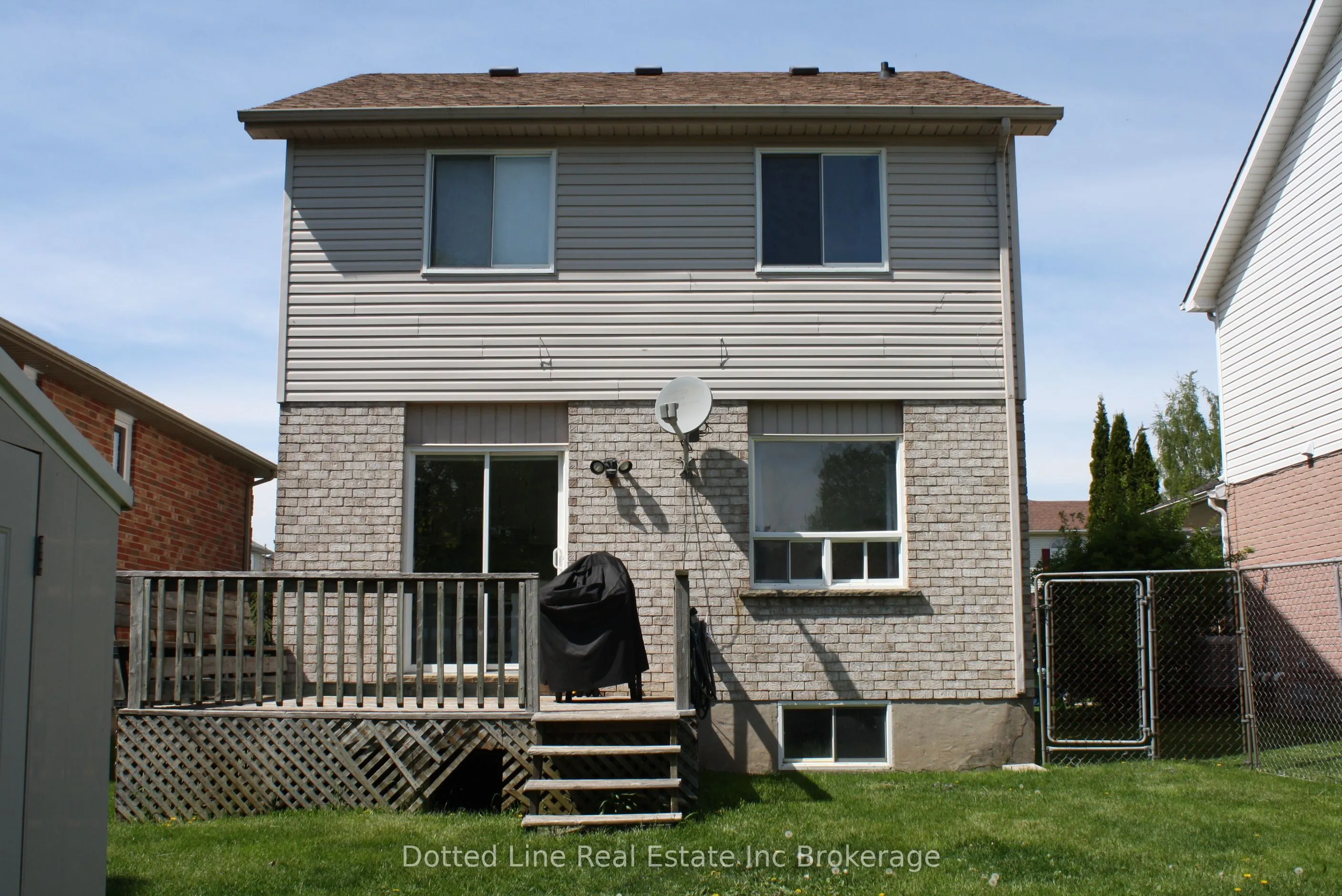 33 Trillium Drive