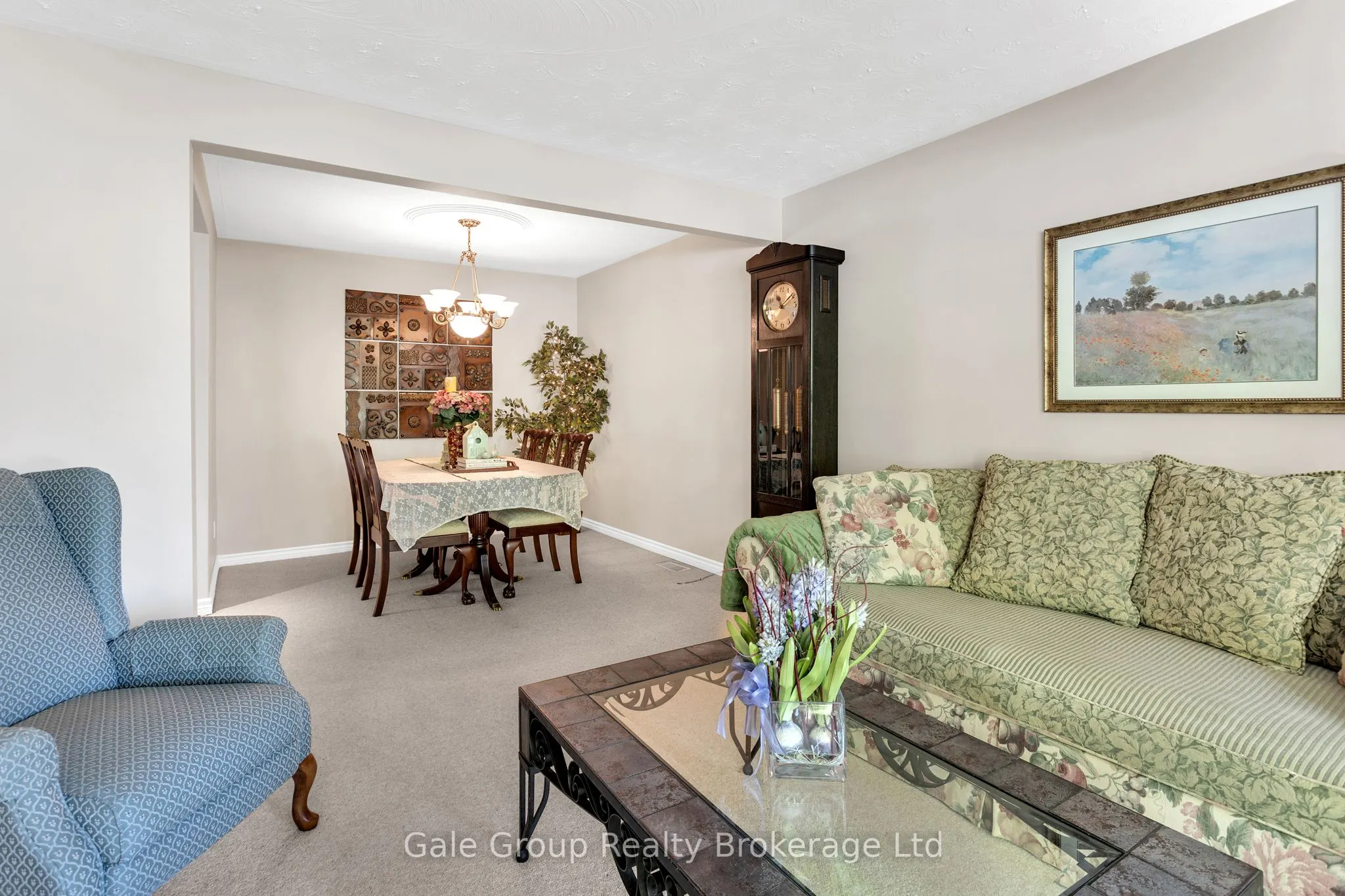 16 Edgar Drive