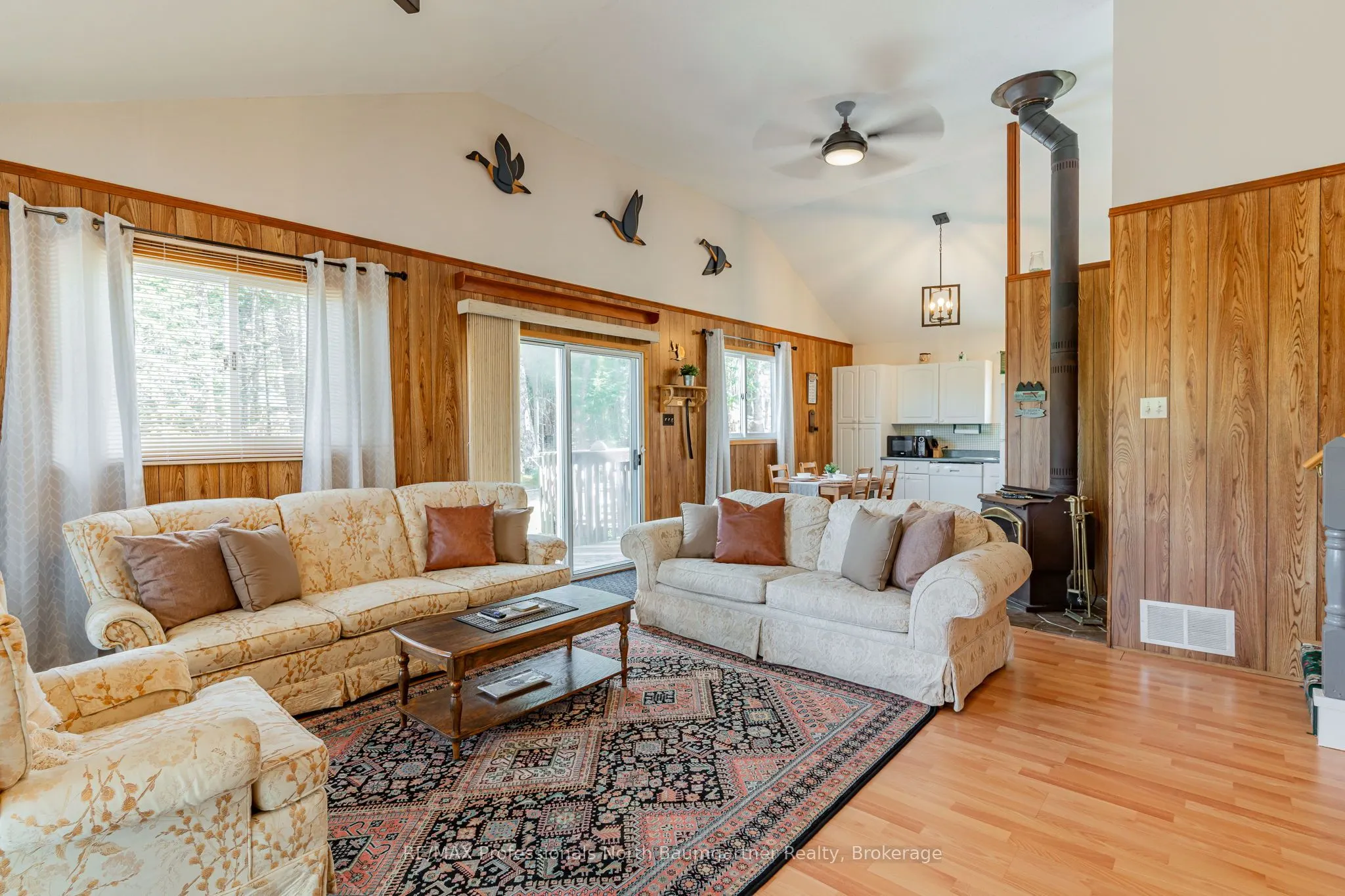 1053 Mink Road