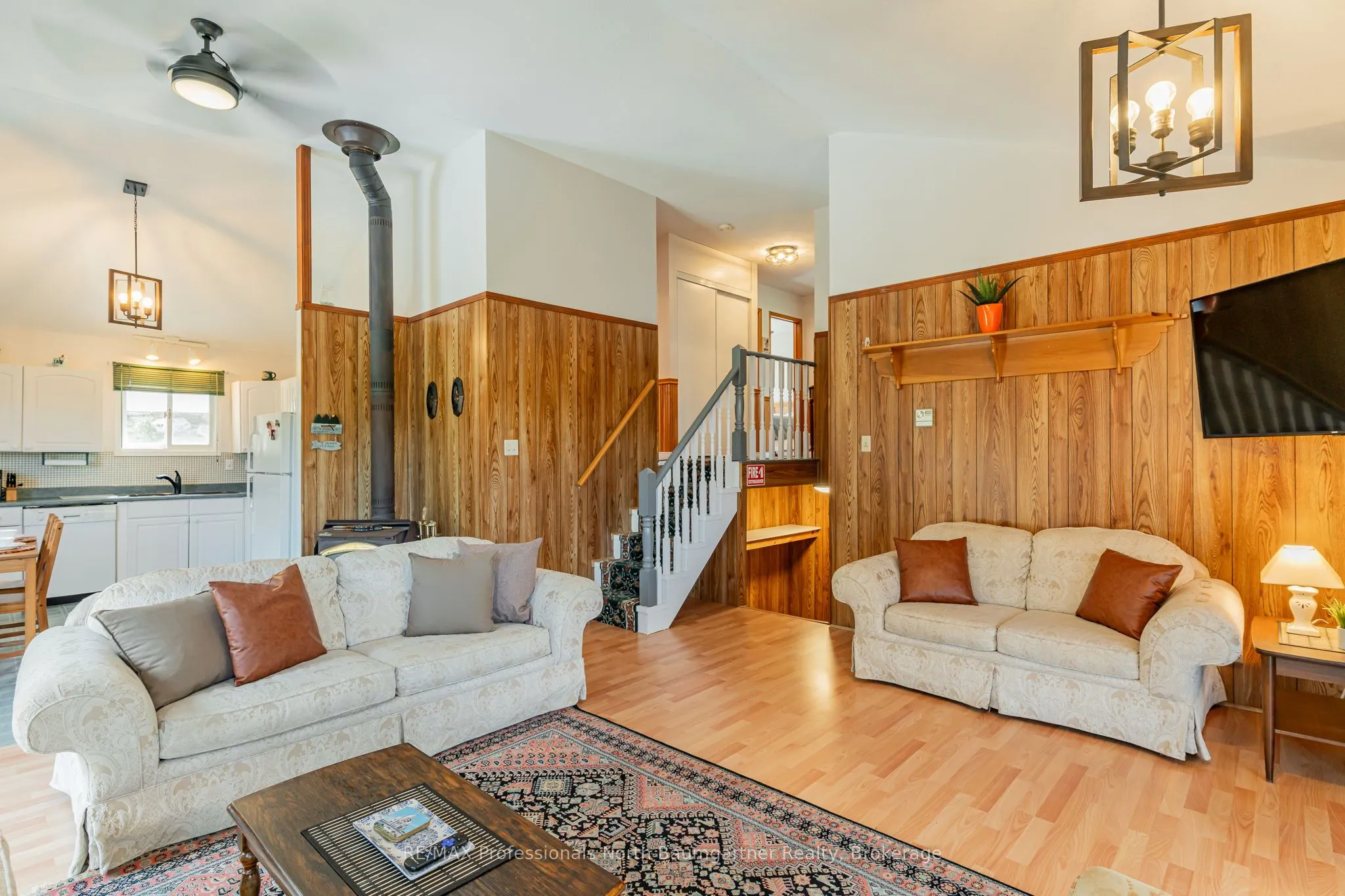 1053 Mink Road