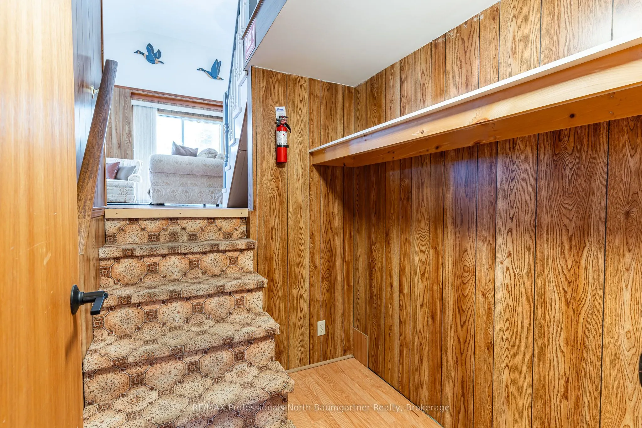 1053 Mink Road