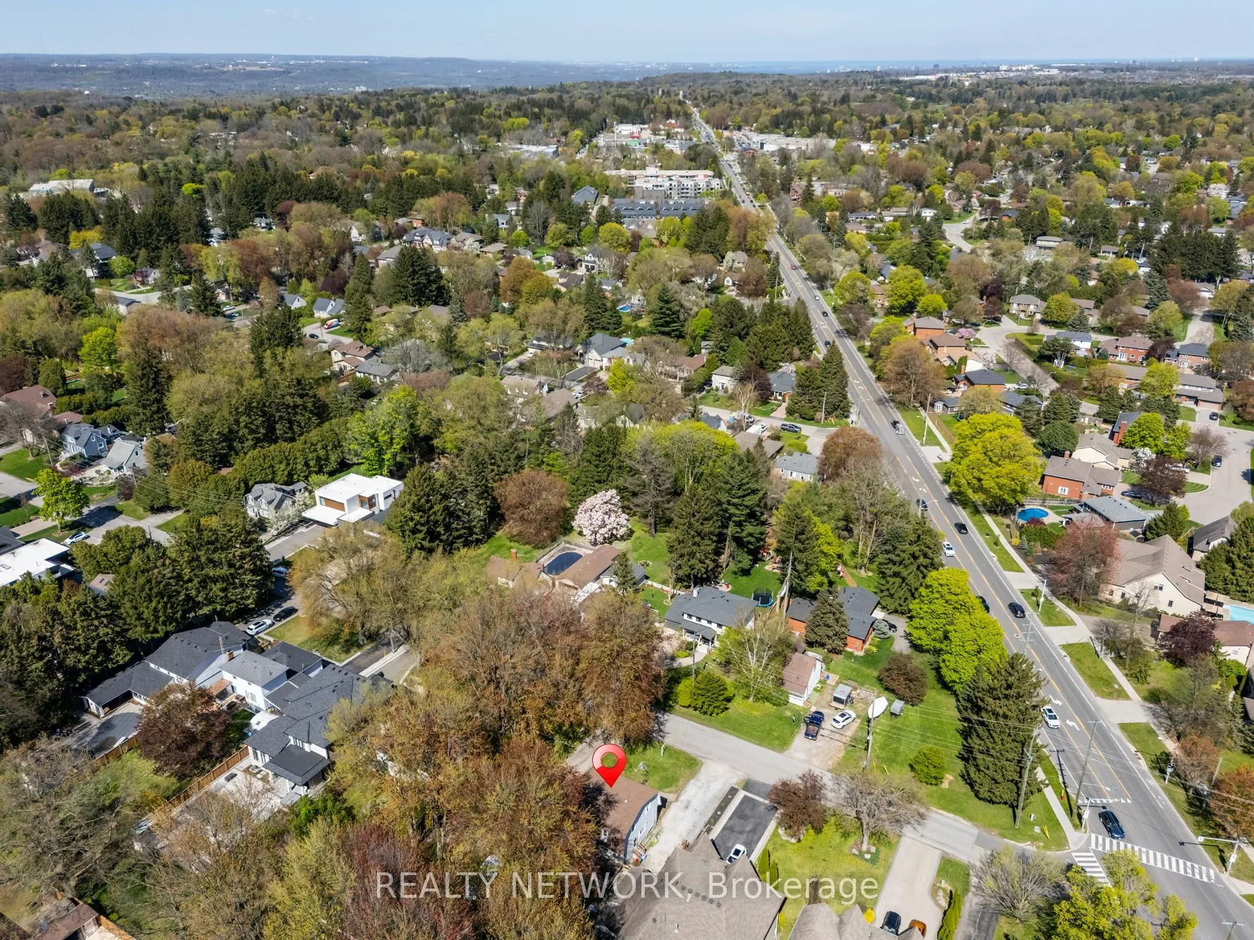 210 Valleyview Drive