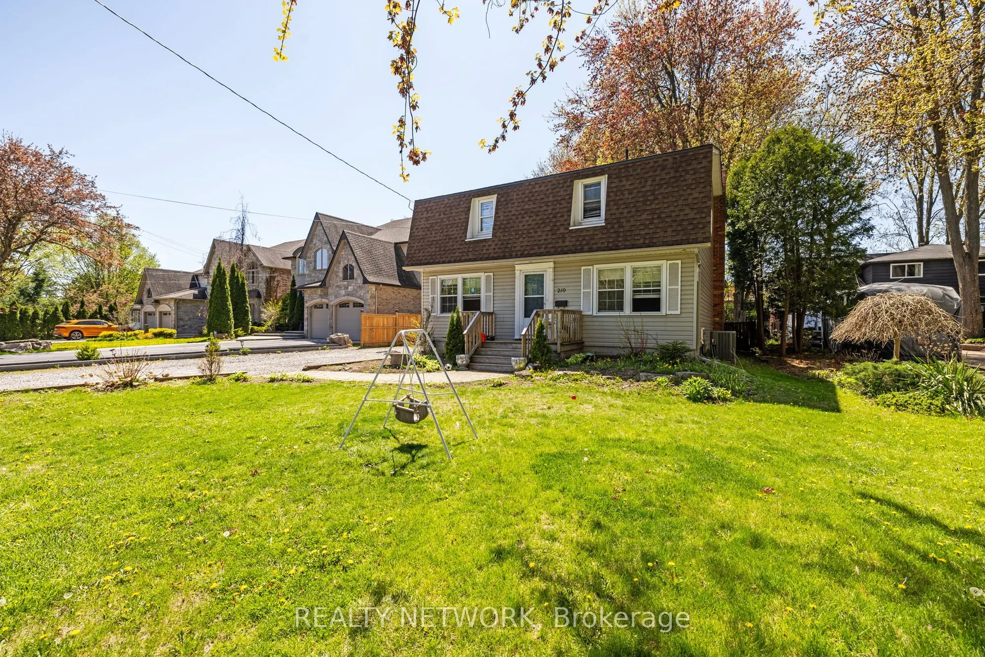 210 Valleyview Drive