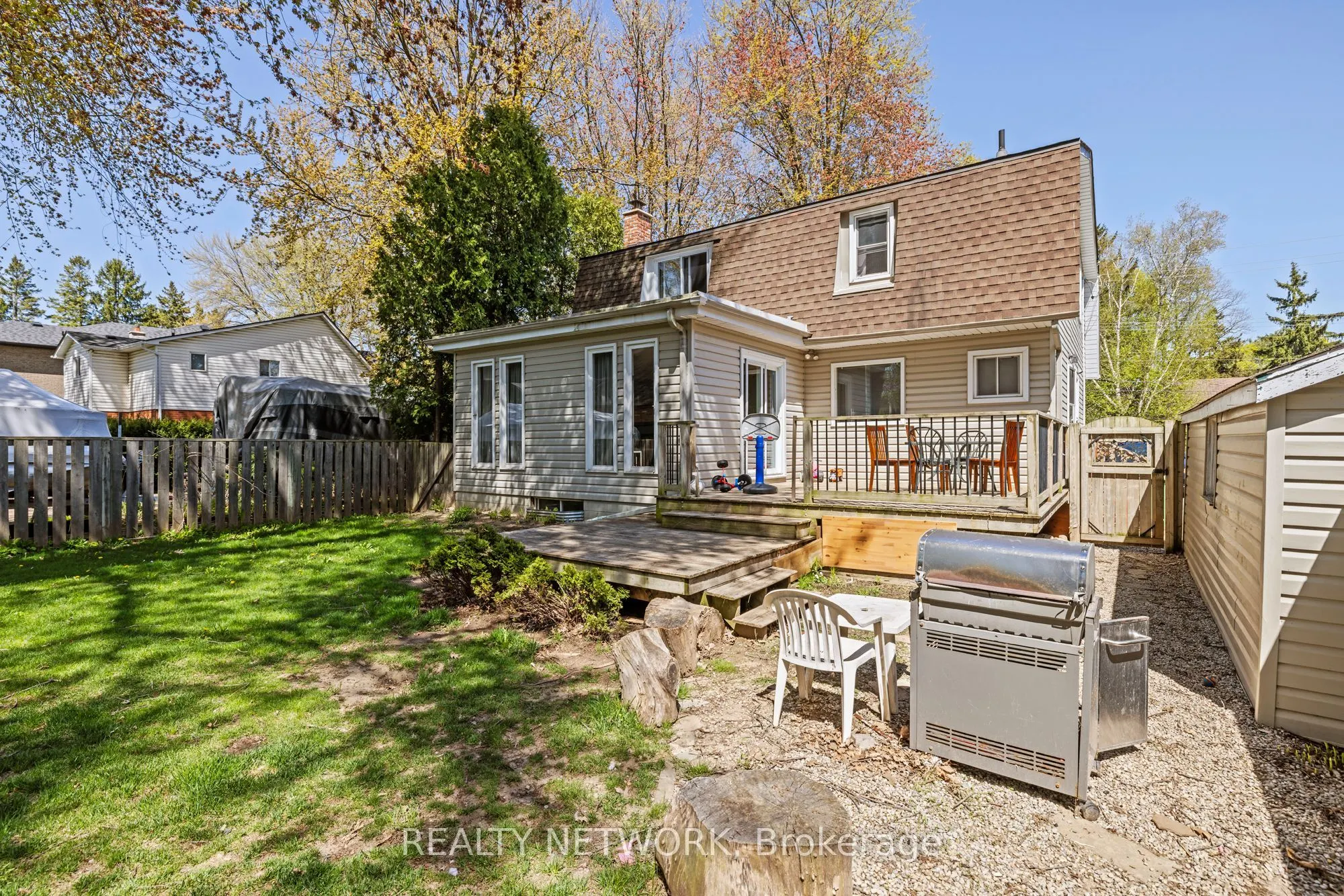 210 Valleyview Drive