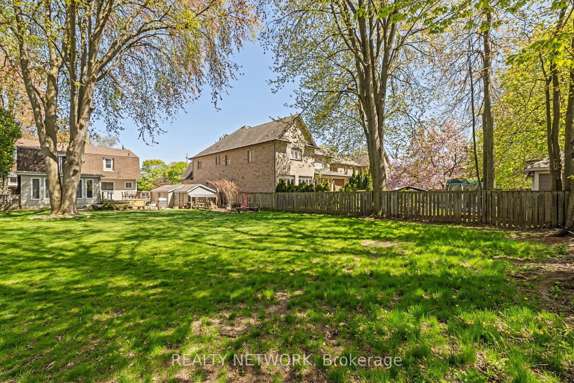 210 Valleyview Drive
