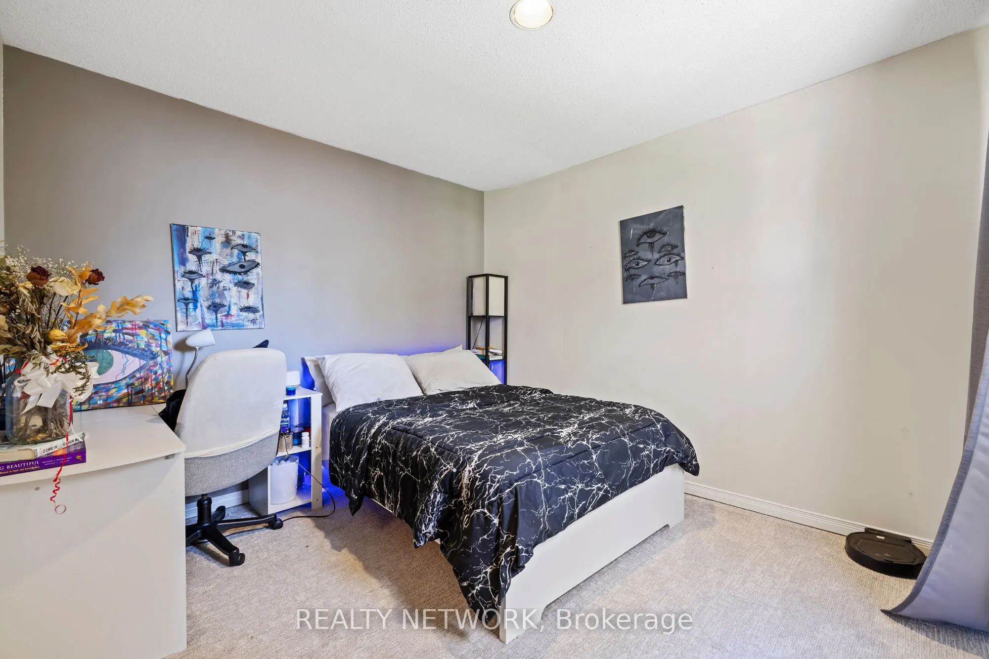 210 Valleyview Drive