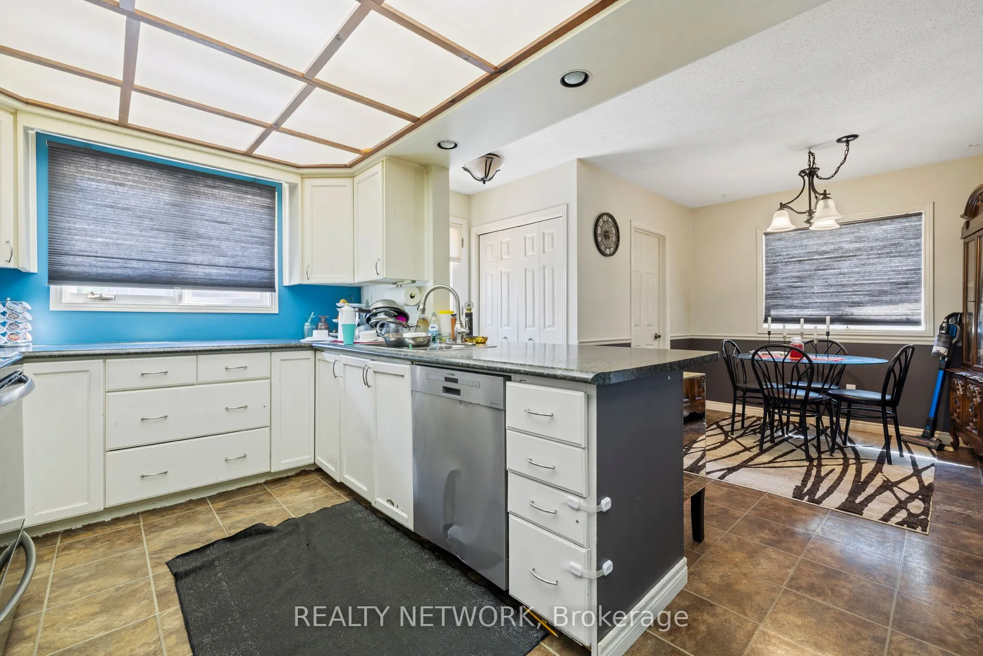 210 Valleyview Drive