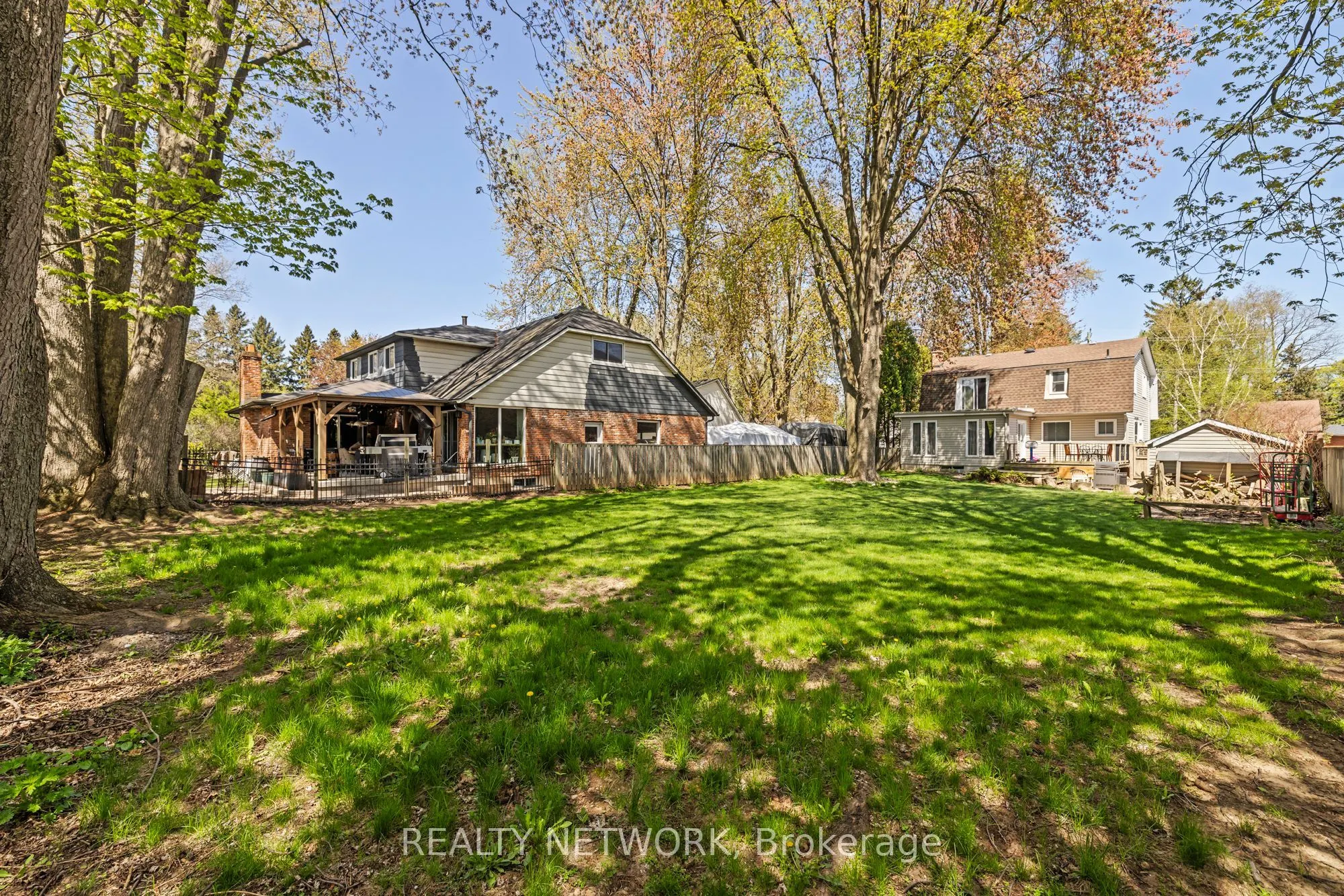 210 Valleyview Drive