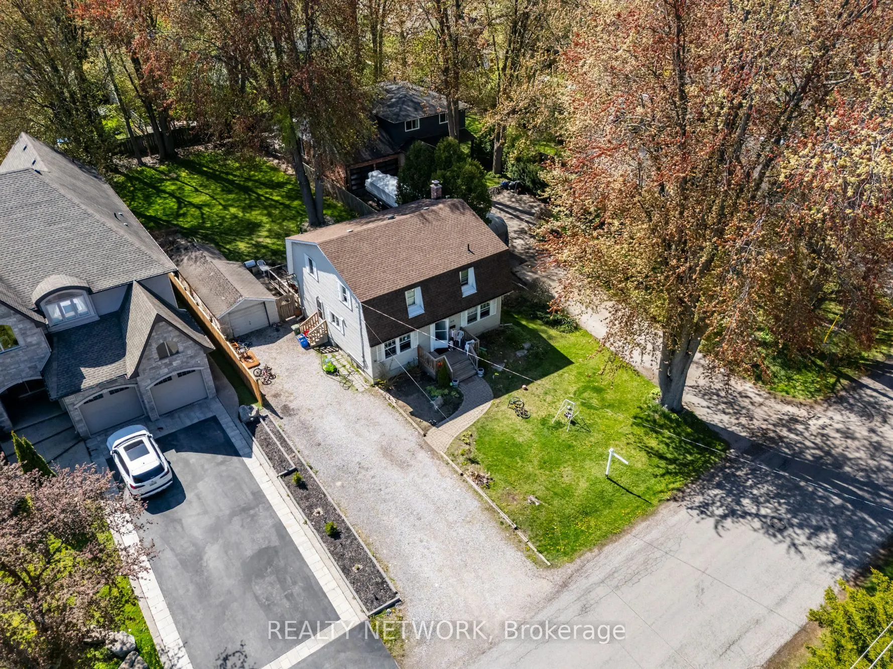 210 Valleyview Drive