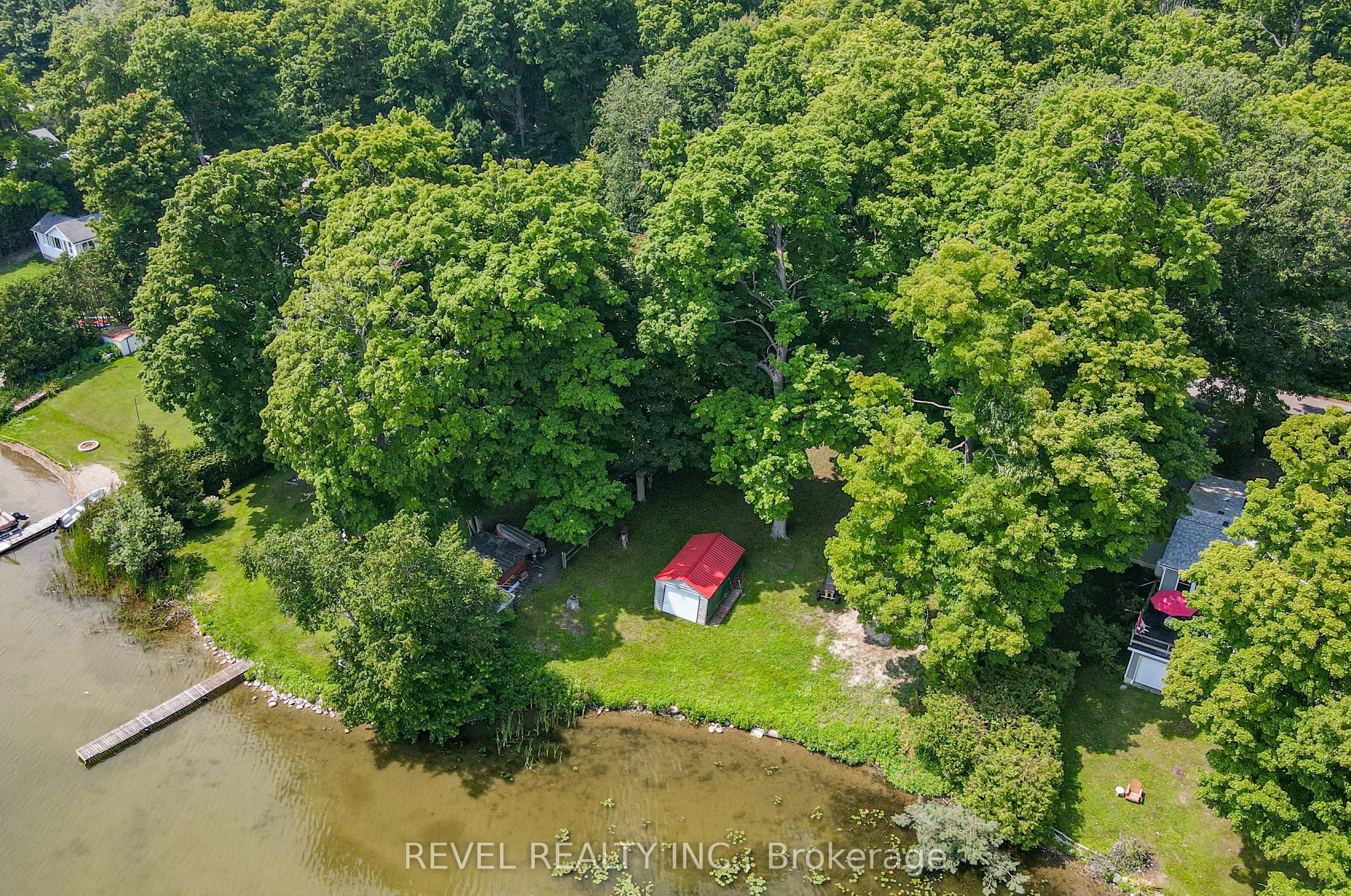 23 SUGARBUSH Trail