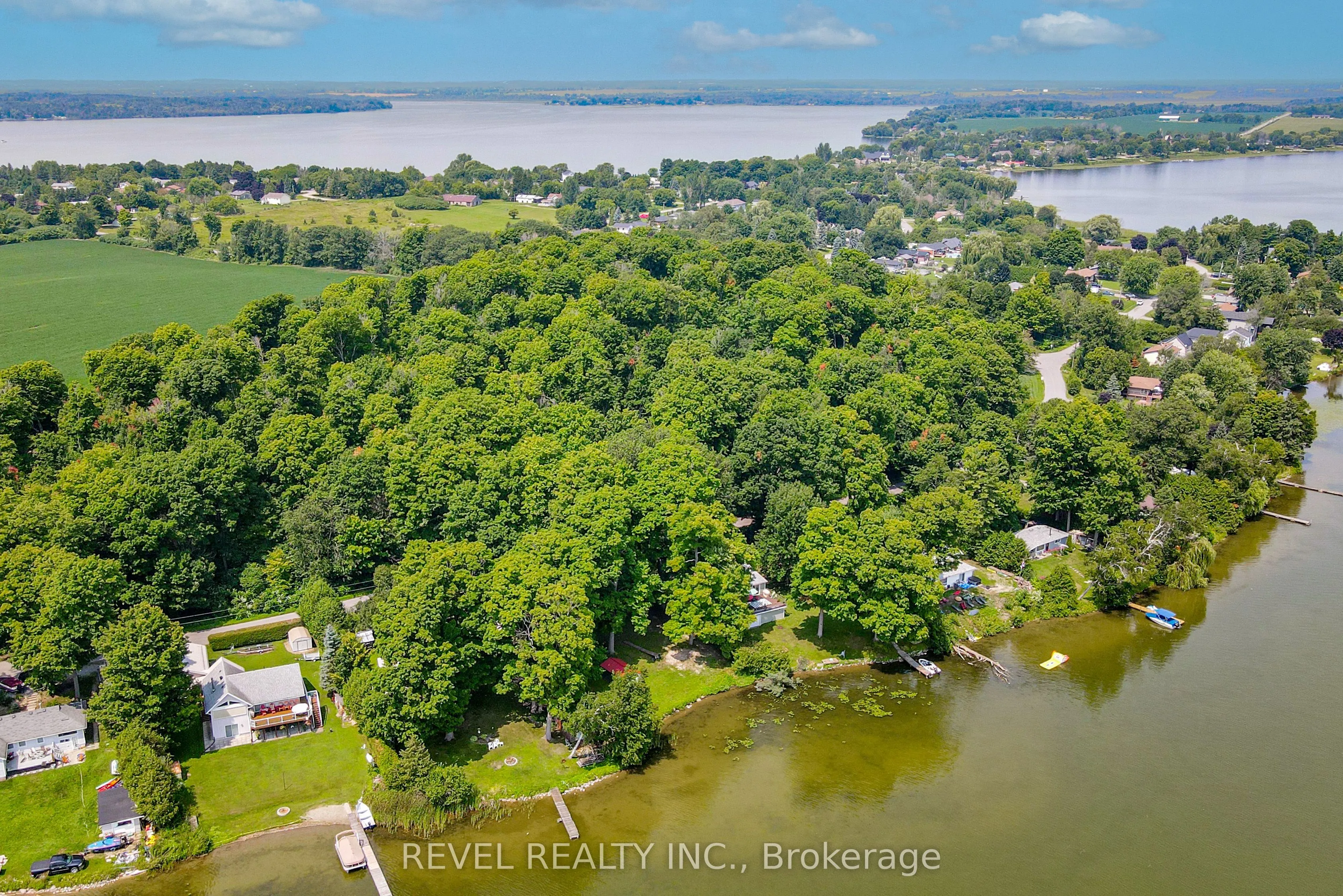 23 SUGARBUSH Trail