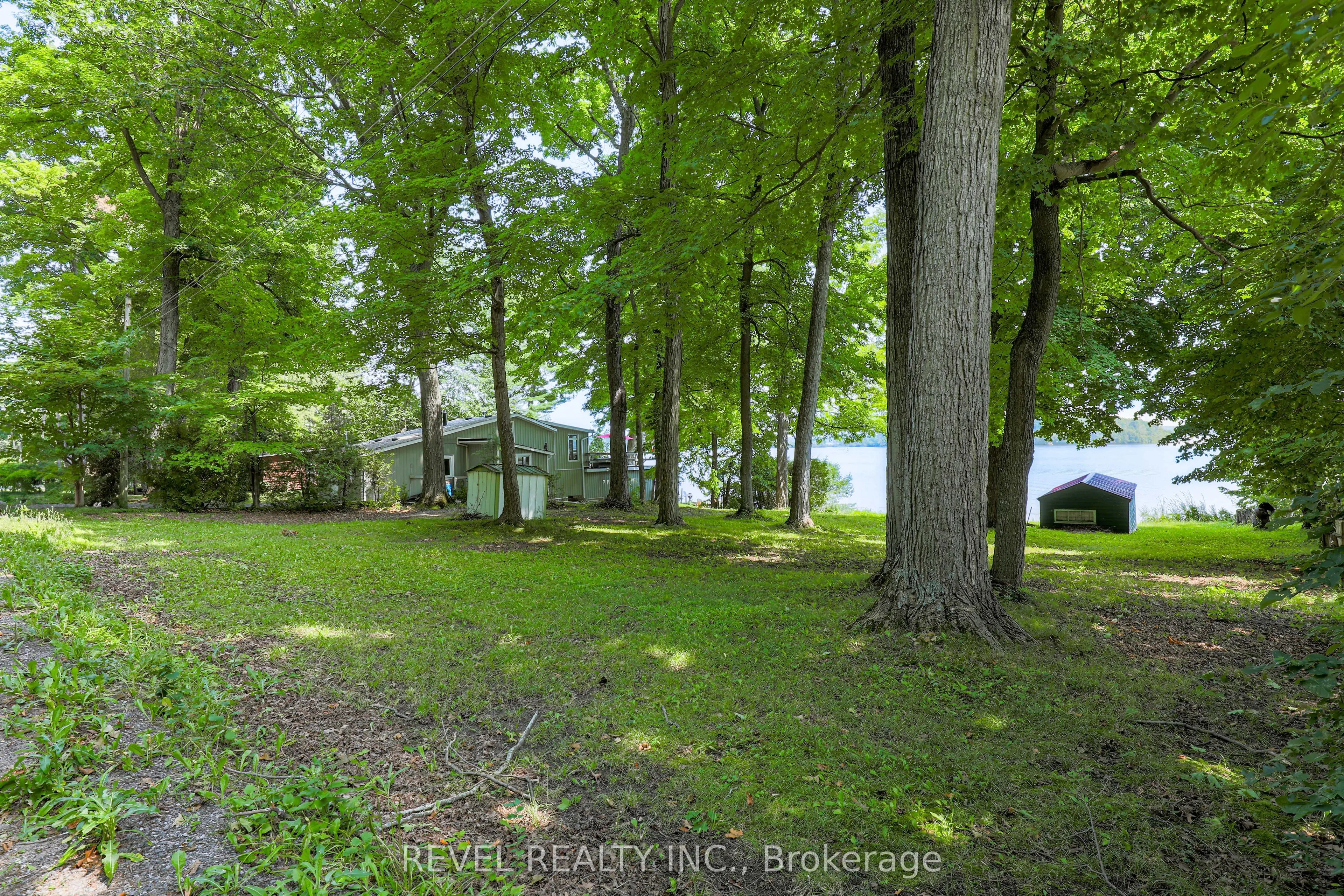 23 SUGARBUSH Trail