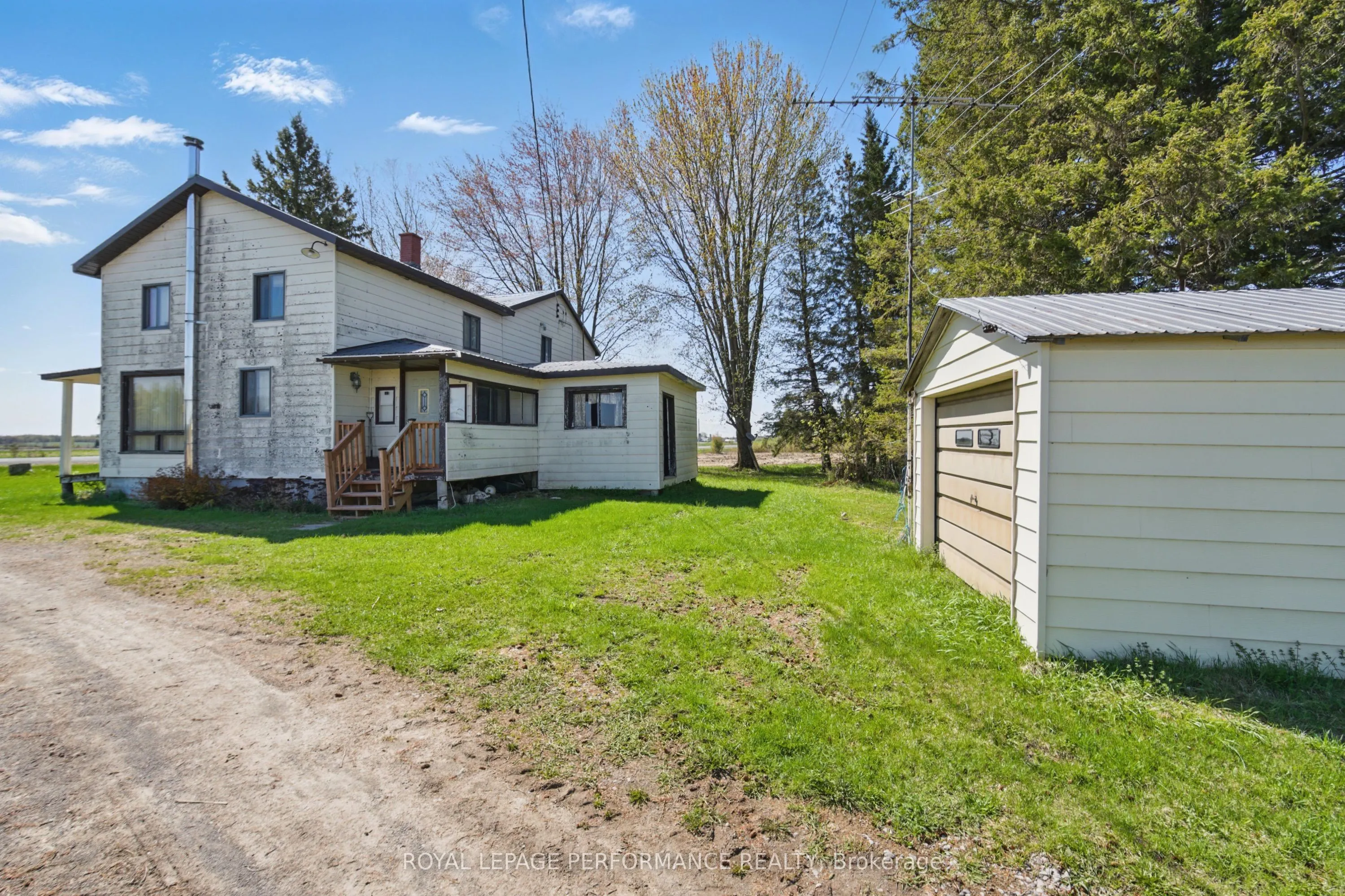 3300 County Rd 14 Concession