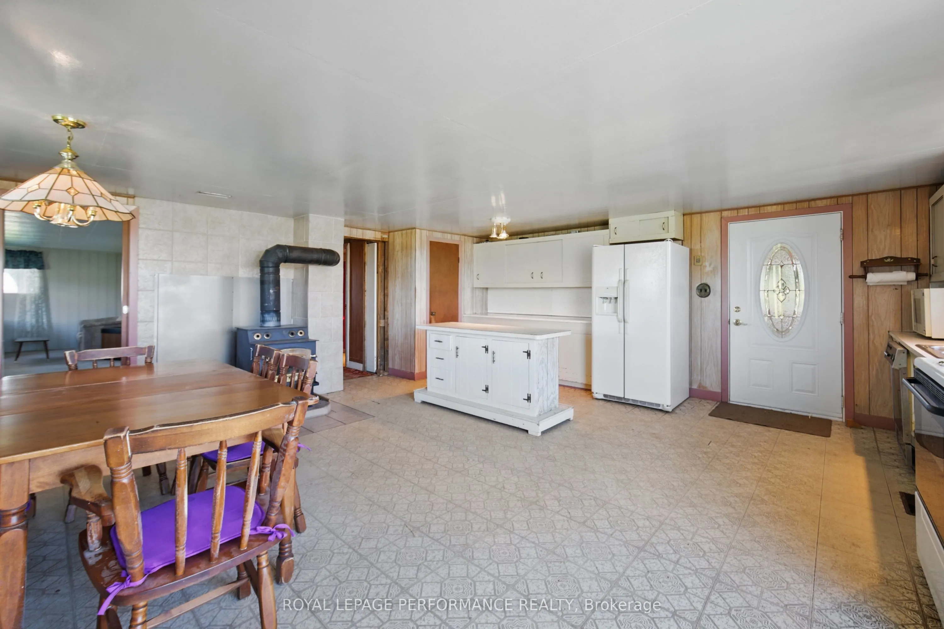 3300 County Rd 14 Concession