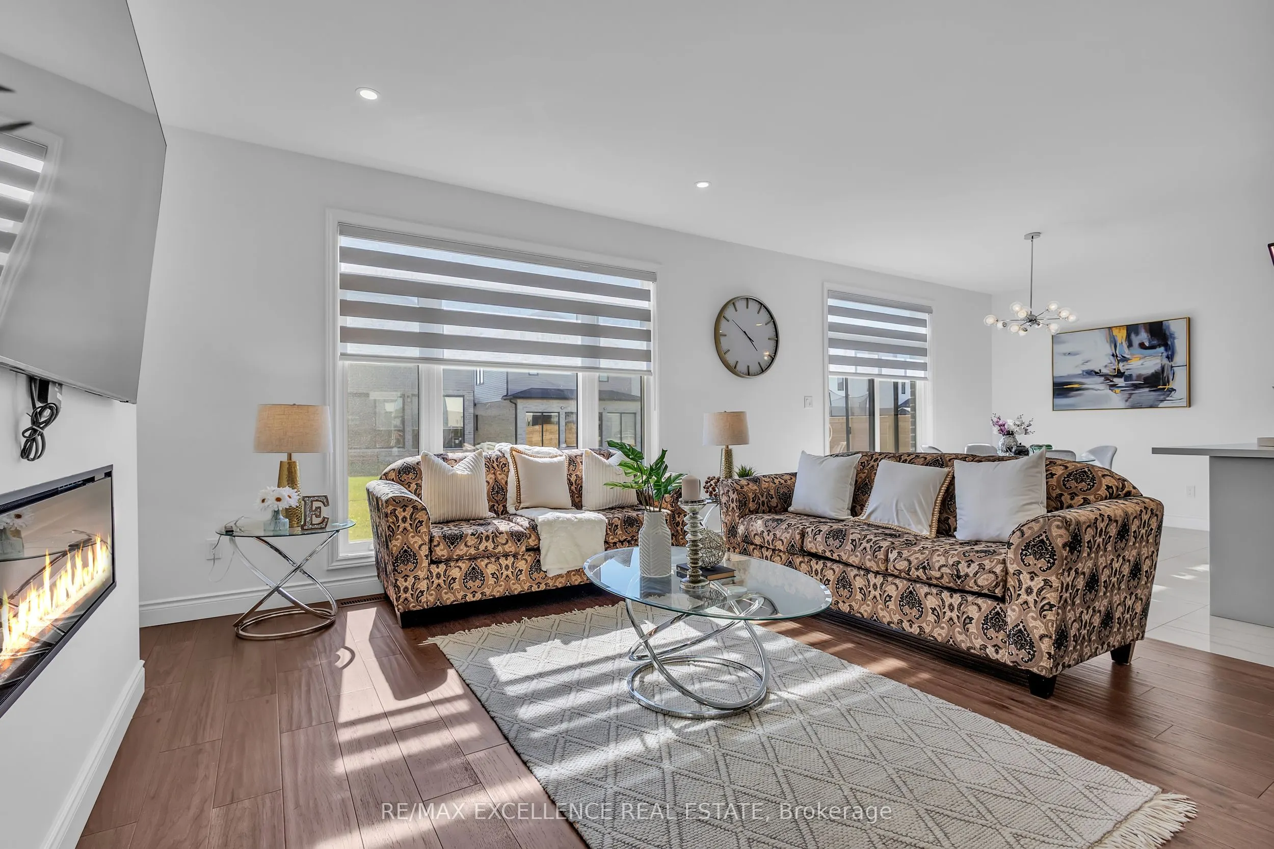 1464 Medway Park Drive