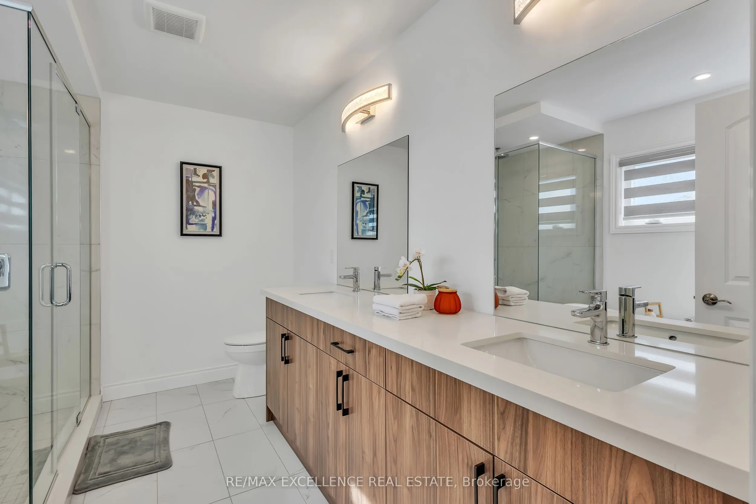 1464 Medway Park Drive