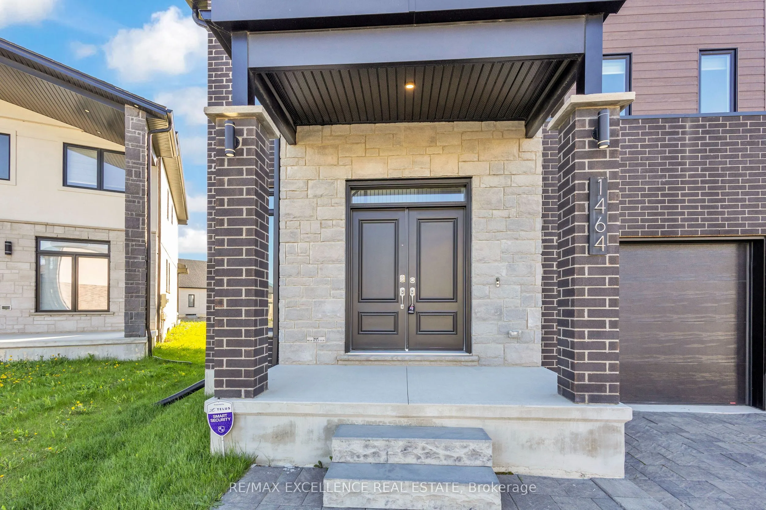 1464 Medway Park Drive
