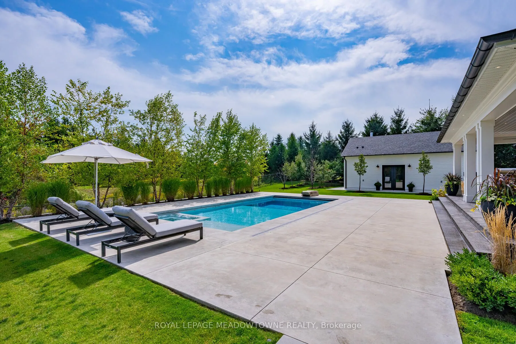 9275 Wellington Rd 50