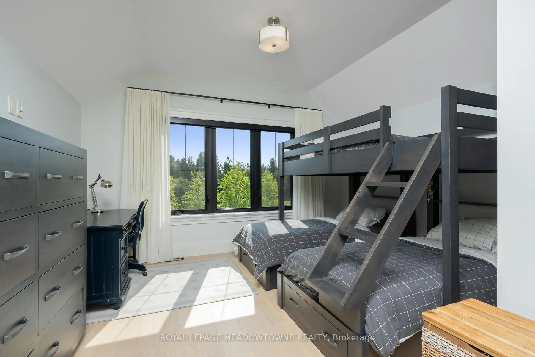 9275 Wellington Rd 50
