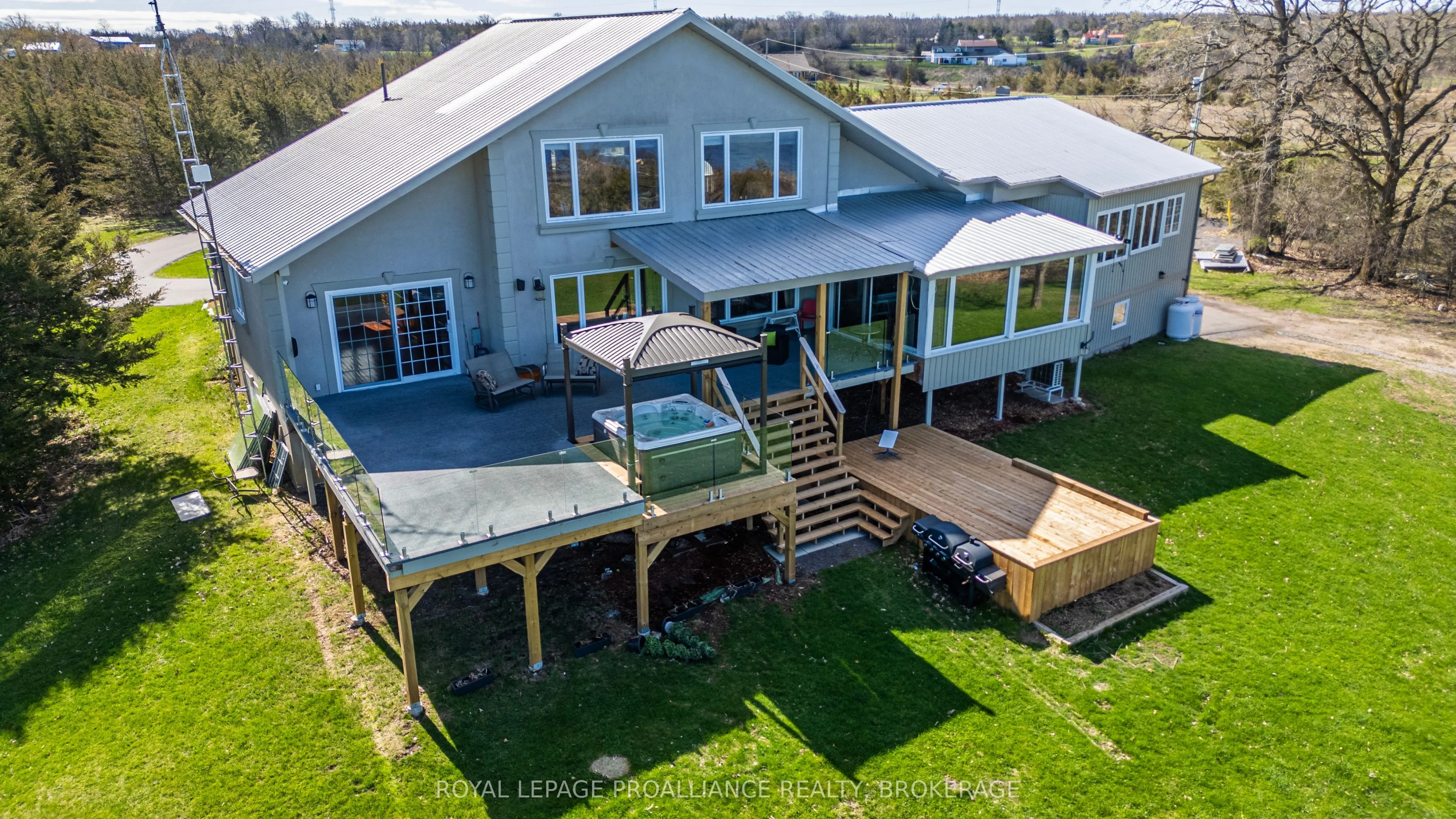 1333 County Road 9