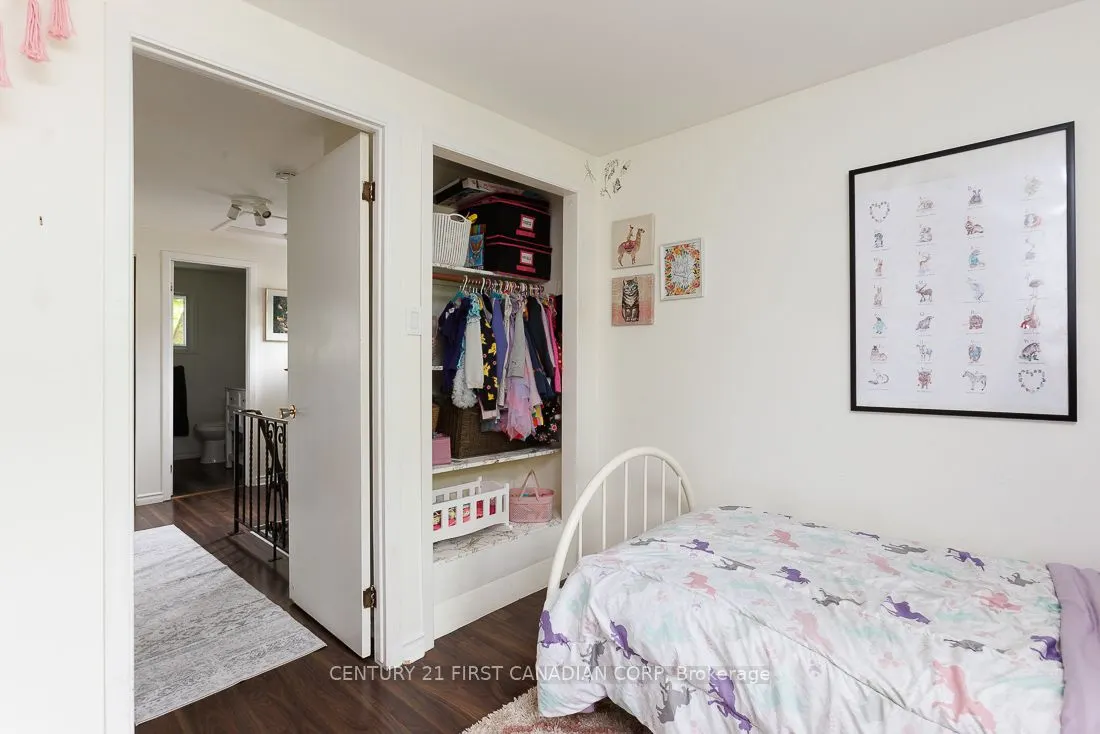 44 Sasha Crescent