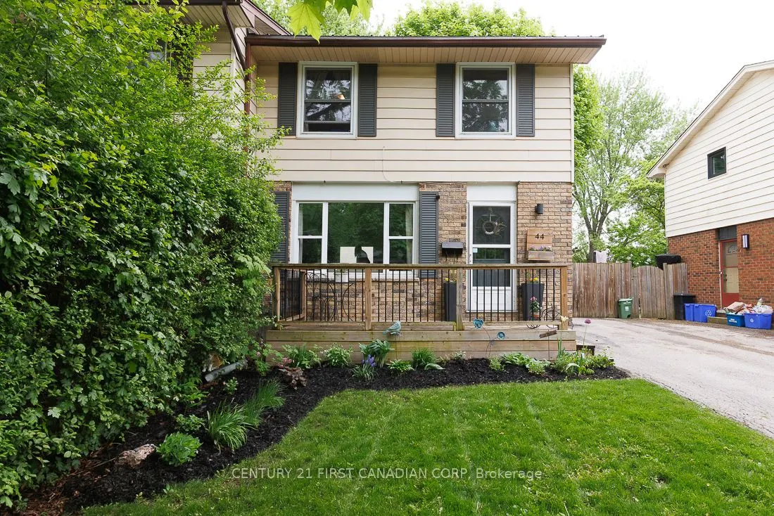 44 Sasha Crescent