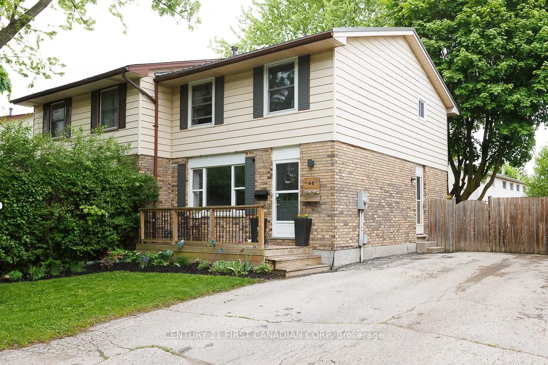 44 Sasha Crescent